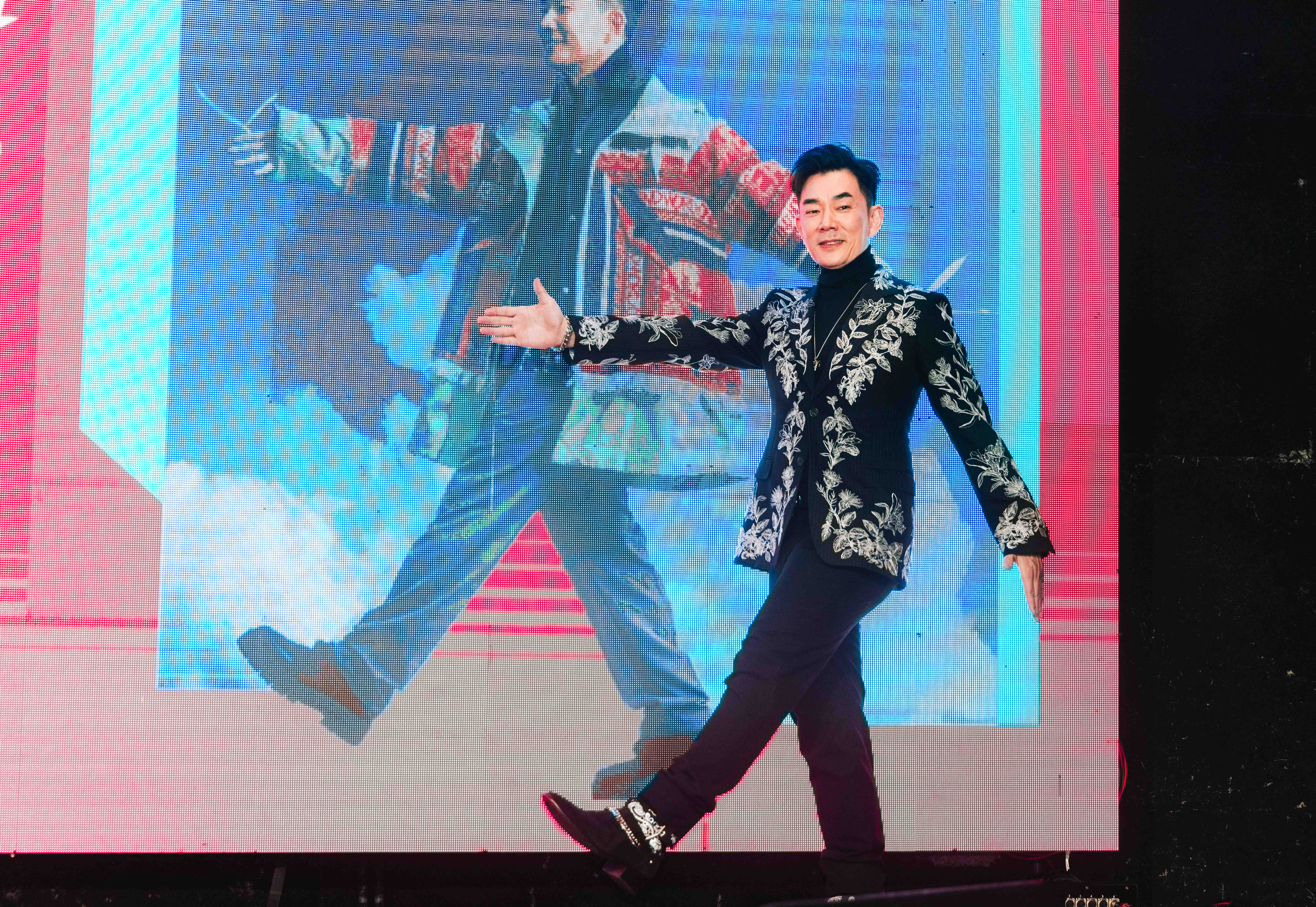 任賢齊曾因過度增重健康亮紅燈，如今身體各項指標都正常了。（KKLIVE提供）