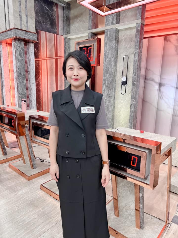林宜融離開螢光幕多年，2022年宣布懷孕成為人妻。（翻攝自林宜融臉書）