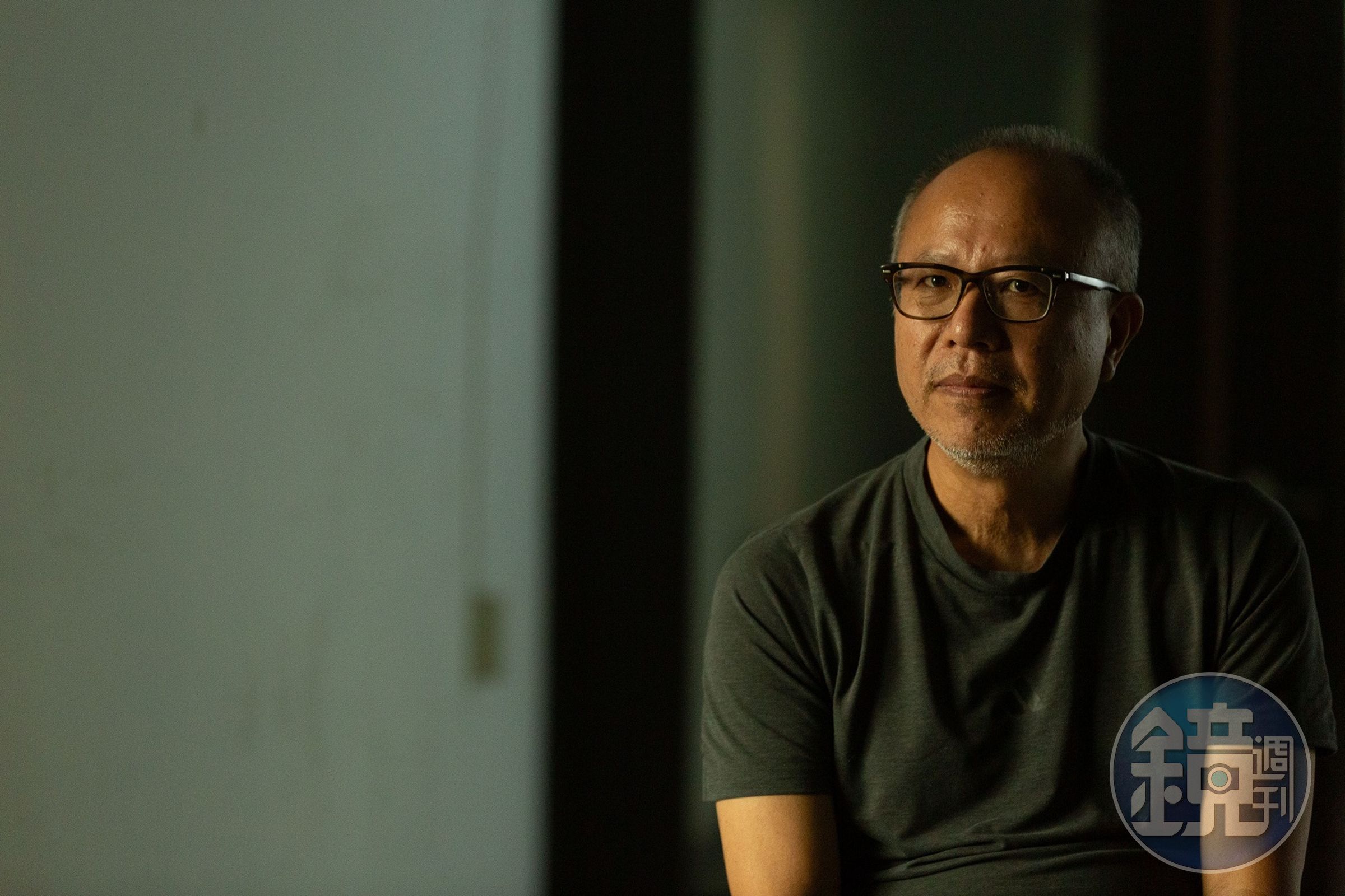 導演鍾孟宏的新作從類型電影切入台灣歷史，藉一起起兇殺案揭開時代的創傷。