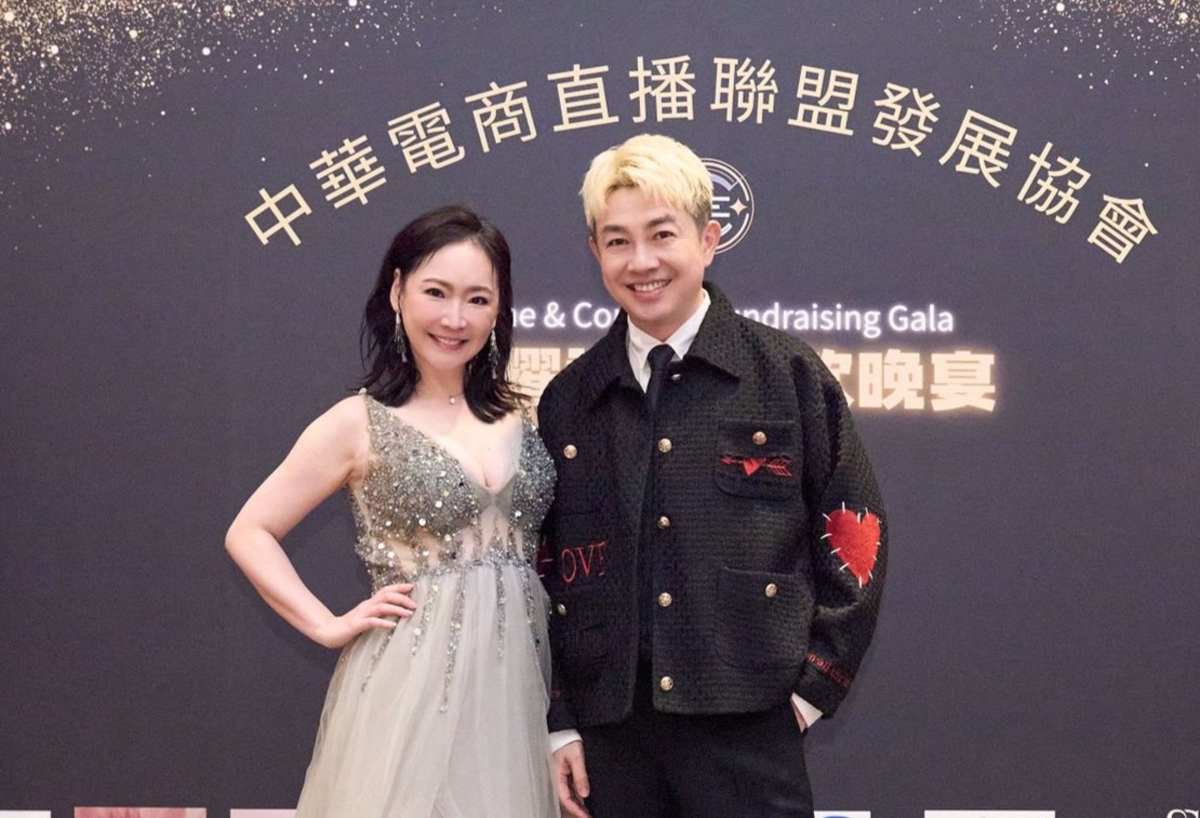 王俐人近日在直播平台大解放引發熱議,好友李明川忍不住為她發聲。(翻攝自王俐人臉書)