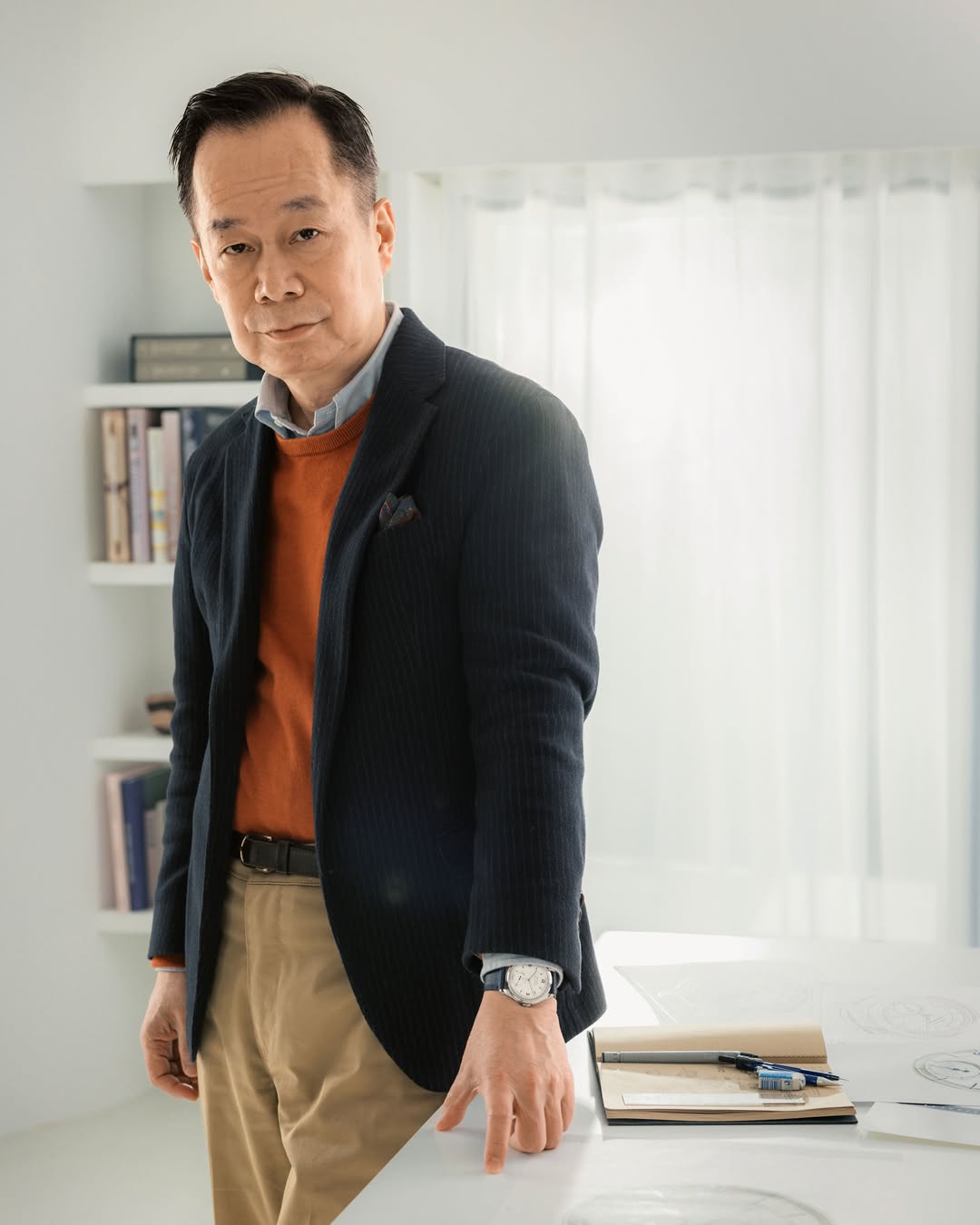 飛田直哉（Naoya Hida）曾任職積家、江詩丹頓、寶璣等高端品牌，雖不是出身製錶師的背景，但熟悉市場行銷與產品面向的他，毅然決然在2018年成立同名品牌NAOYA HIDA & CO.，以少量、獨特及充滿細節的古典風格，成功在短短幾年內於頂級藏家圈打響名號。