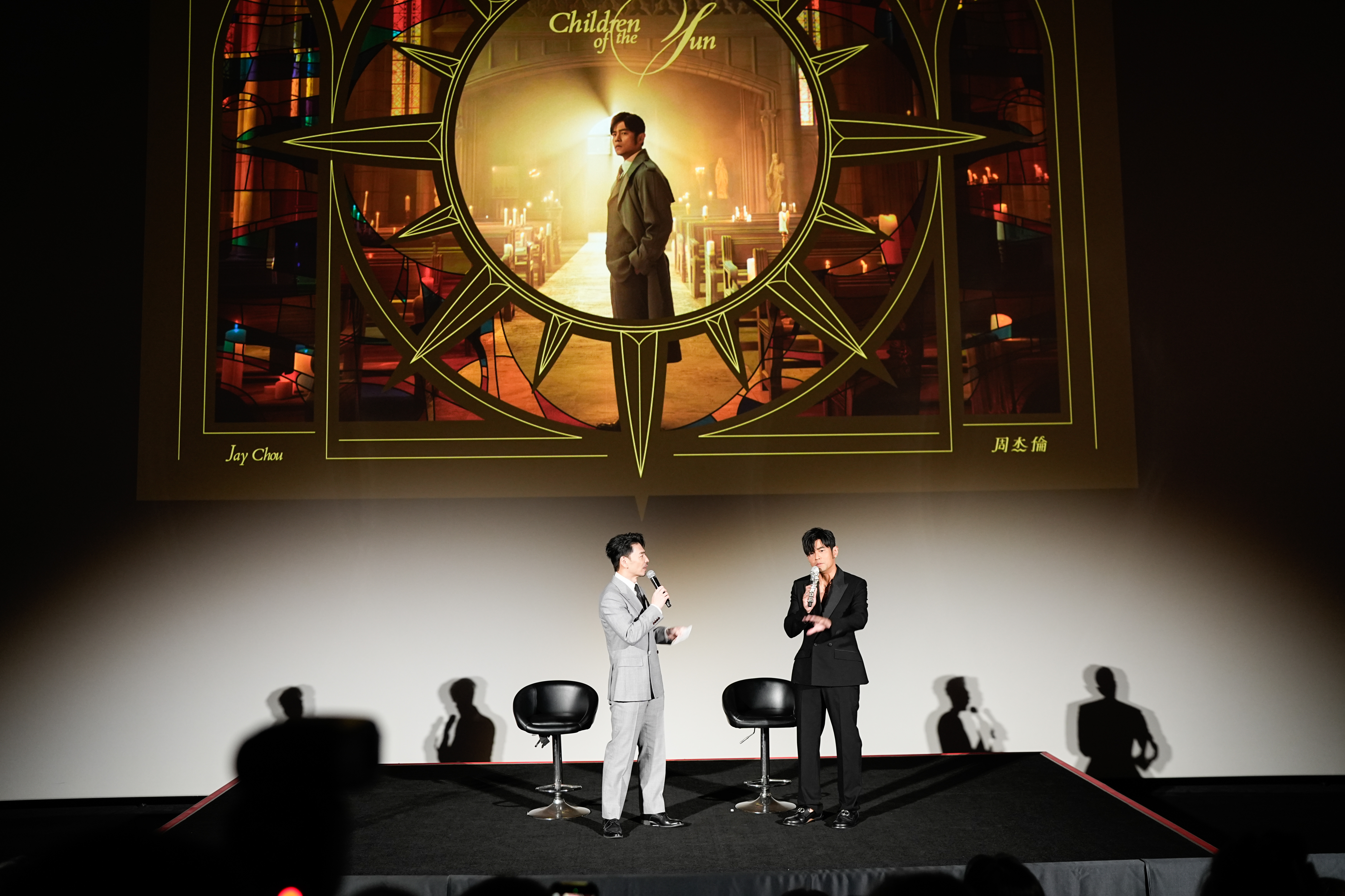 周杰倫為新專輯《太陽之子》造勢。