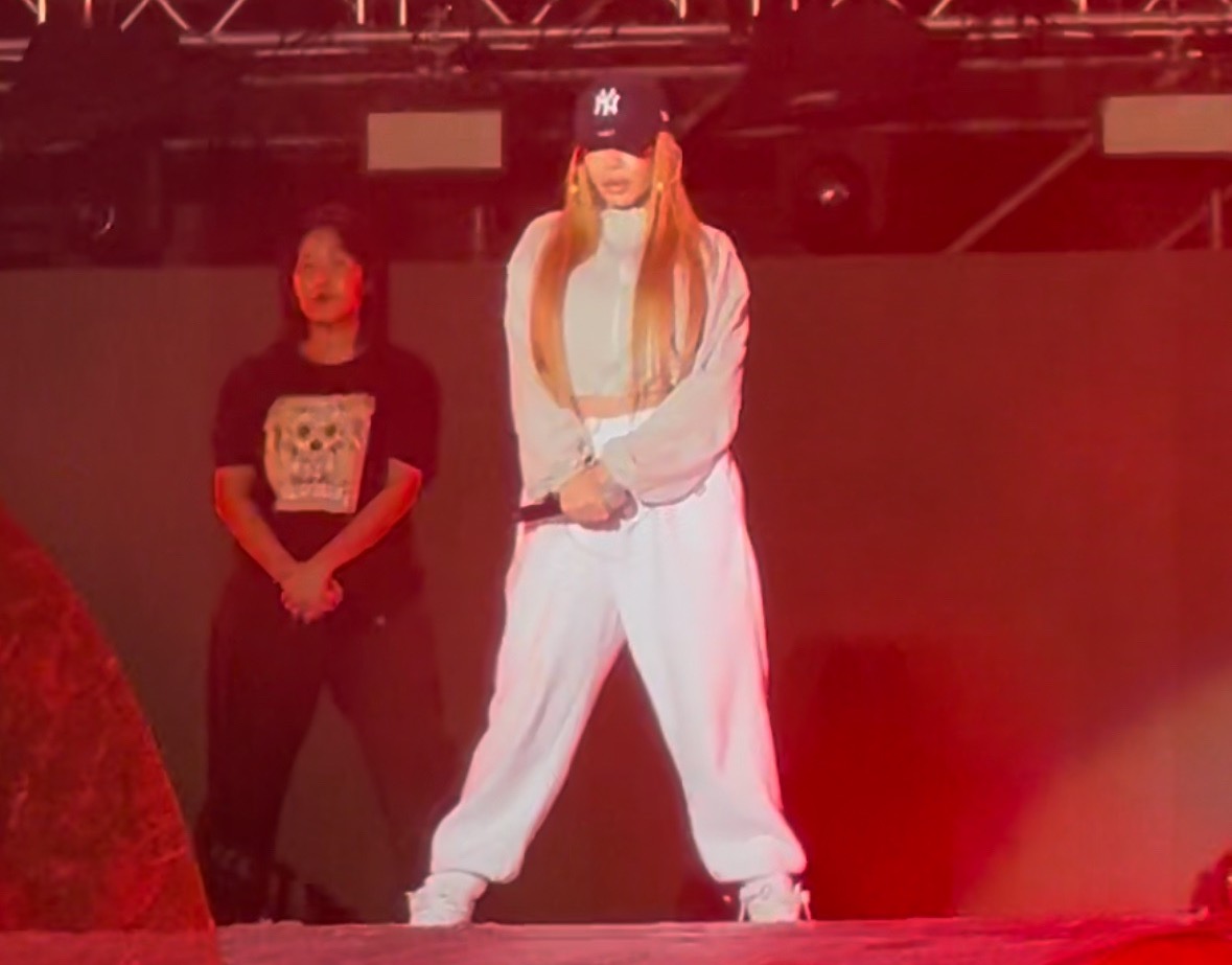 JESSI現身台中跨年彩排。（粉絲提供）