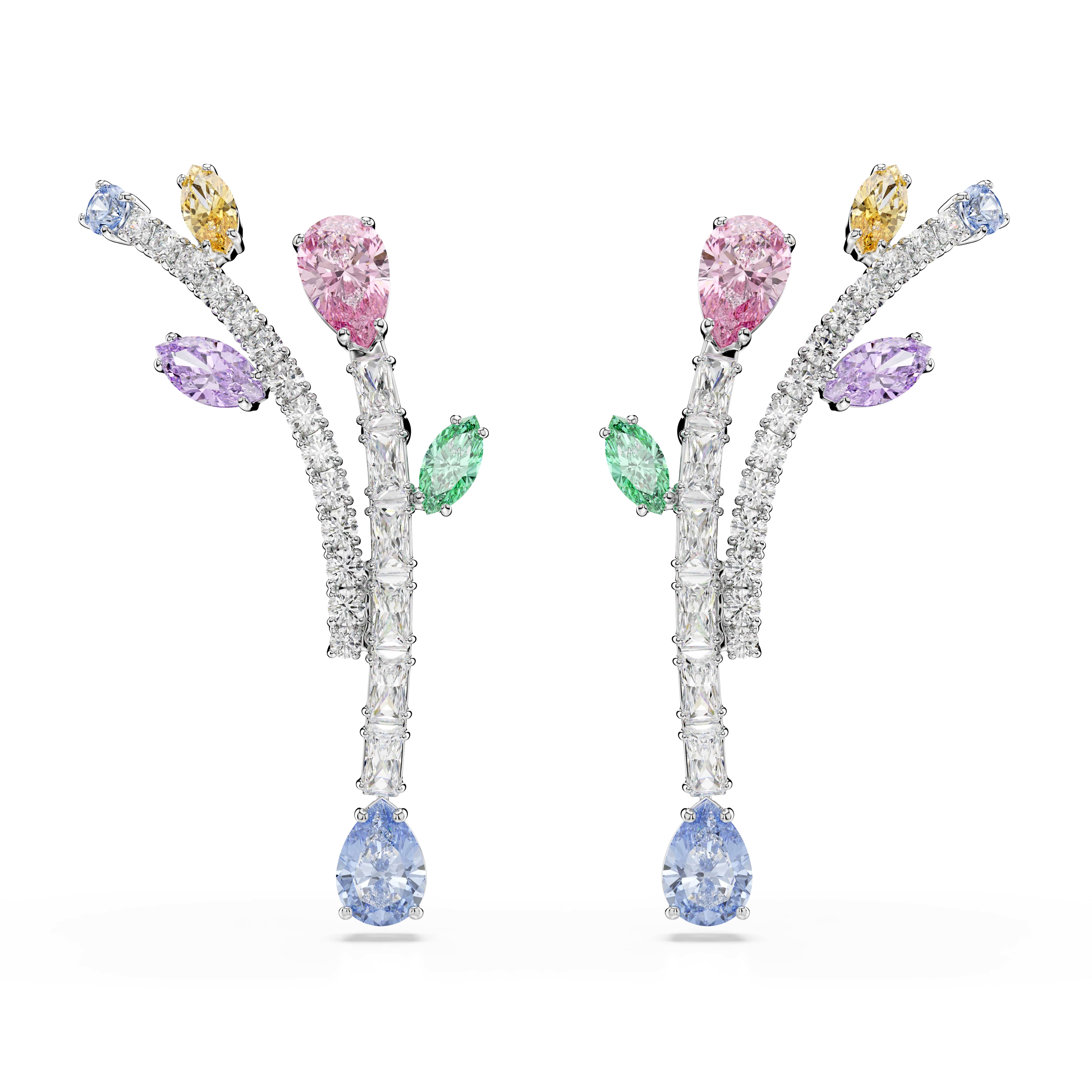 Ariana Grande x Swarovski水滴形耳環。NT$9,500（SWAROVSKI提供）