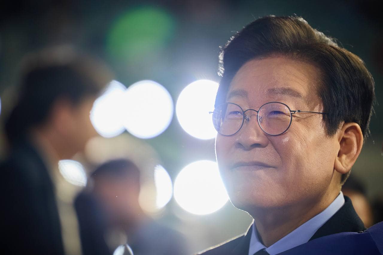 一名韓國網友上網發文威脅，將「一舉消滅」李在明一家。（翻攝李在明臉書）