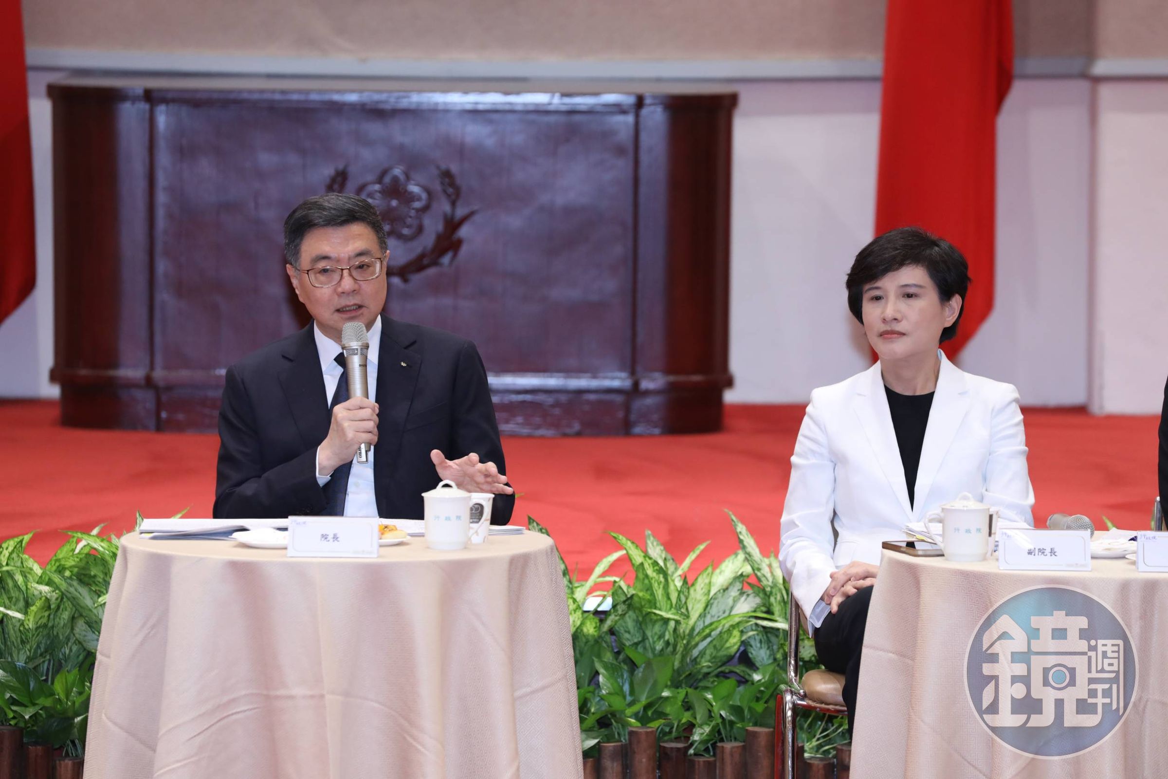 行政院長卓榮泰表示，台美雙方對台海、印太地區有共同責任，「我們願意付出更多的責任，這是在防衛我們自己、保障安全。」