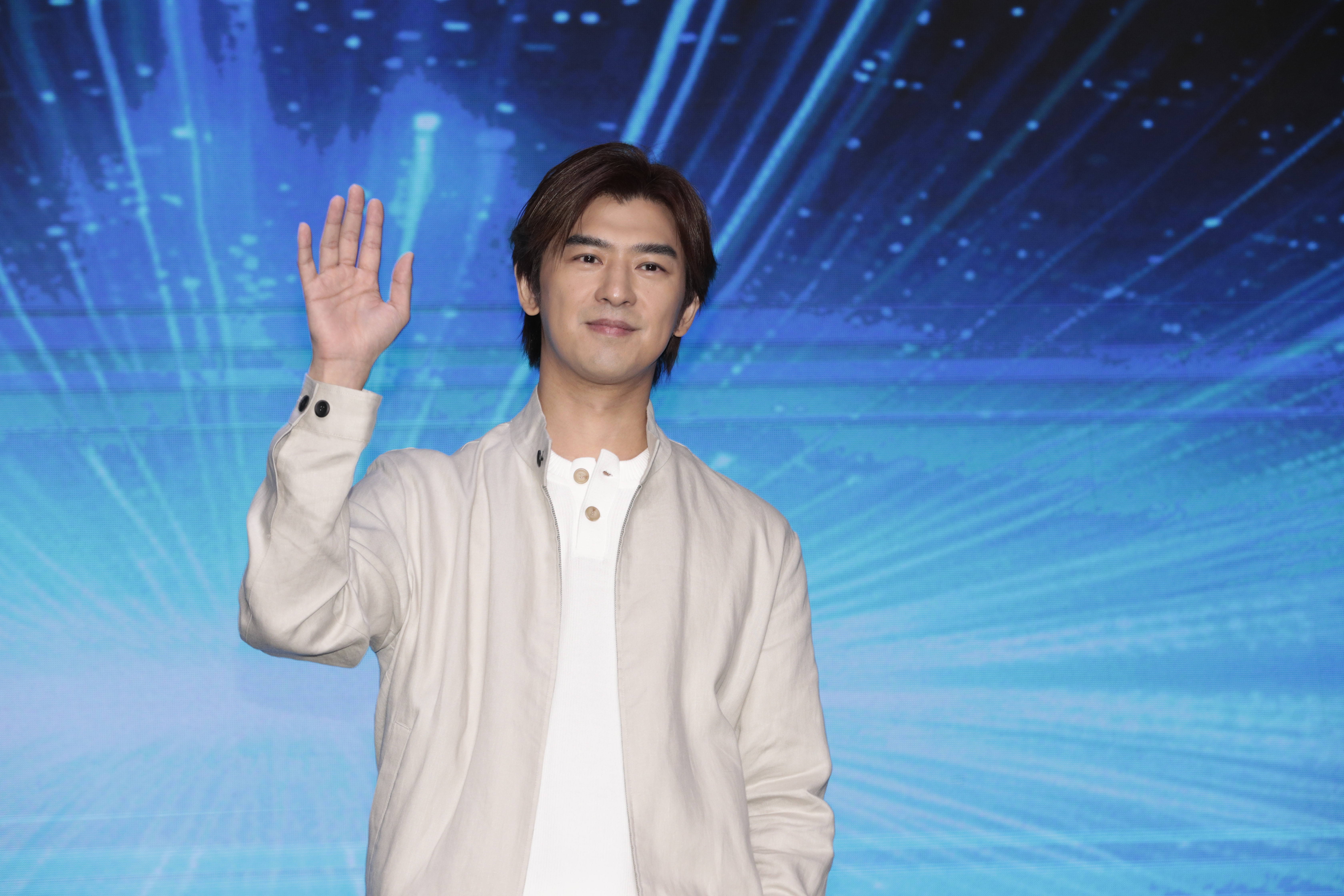 陳柏霖今天現身為代言面膜品牌站台。