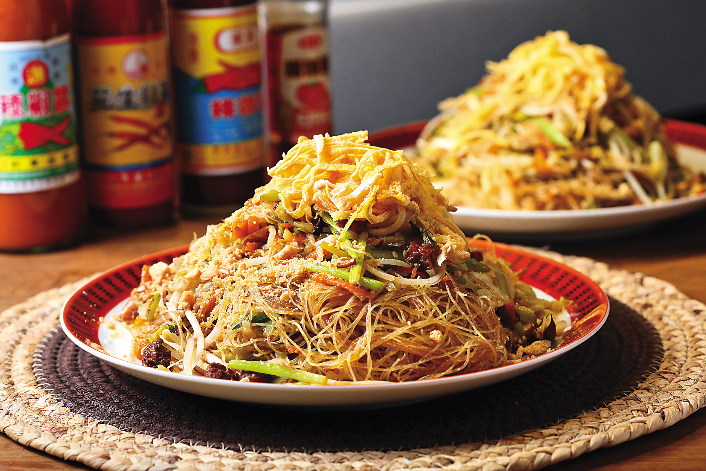 近來登場的哈博寓所私廚「錦雲宴」與阿燦師的「豐辦桌」，都在重現台灣人低調用心的請客文化。