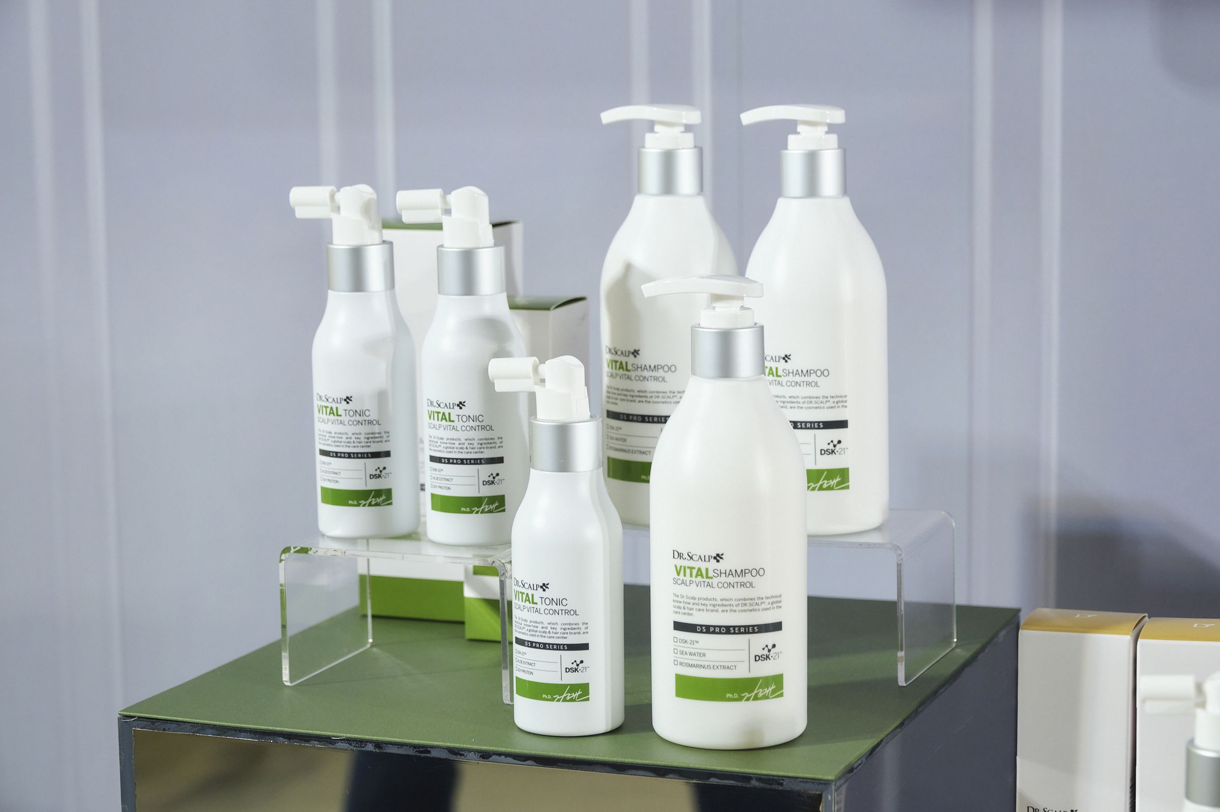 DR.SCALP韓國落髮專科 修屏防落強根系列以溫和清潔與穩定頭皮屏障為核心,適合因壓力或環境變化導致敏弱的頭皮狀態。