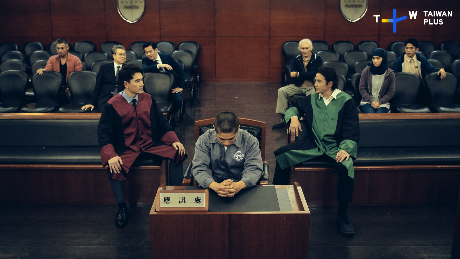 《八尺門的辯護人》探討台灣原住民、外籍移工、死刑、官商勾結等社會議題。（TaiwanPlus提供）