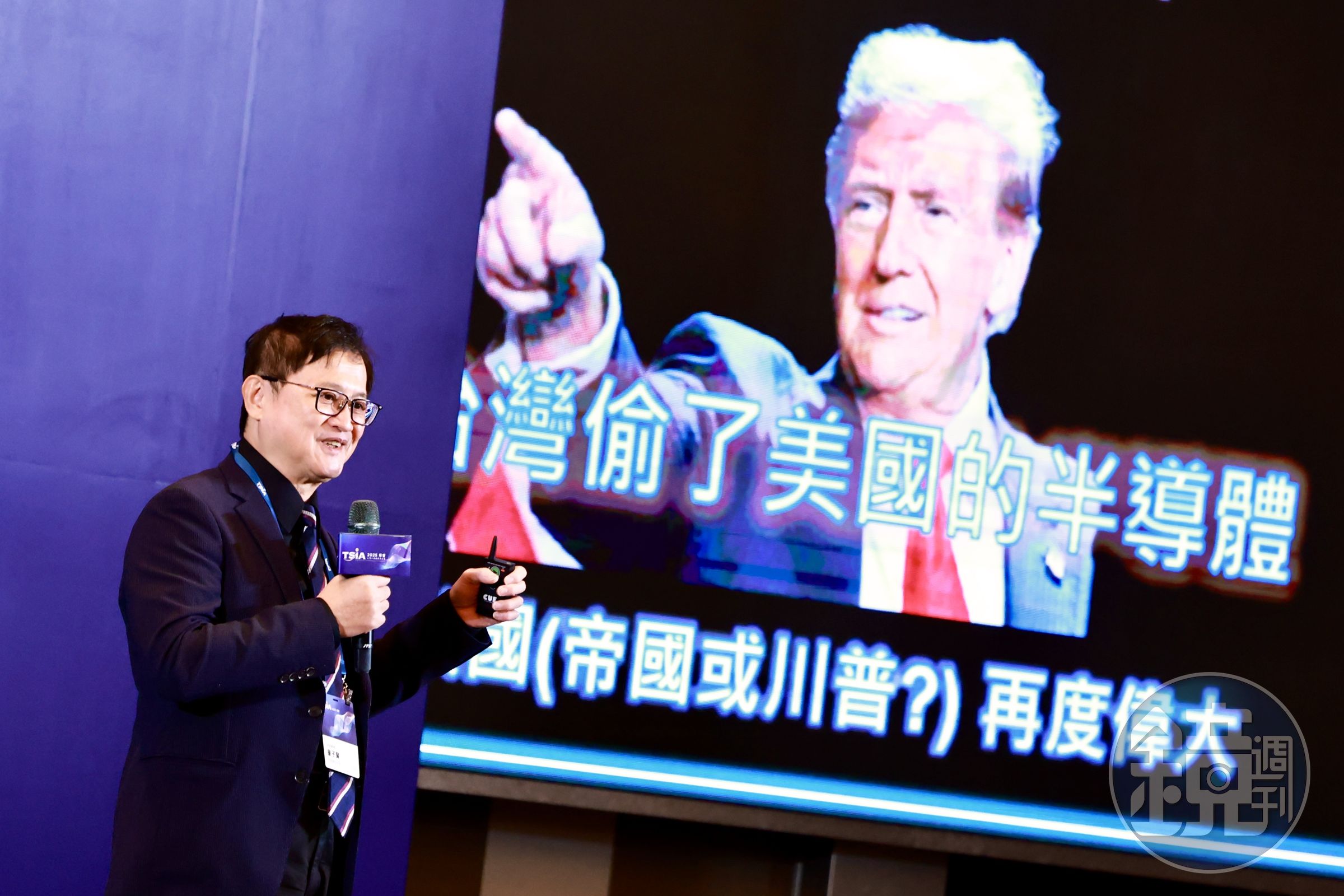 和碩集團董事長童子賢今日出席2025 TSIA年會，並於會後接受媒體訪問。