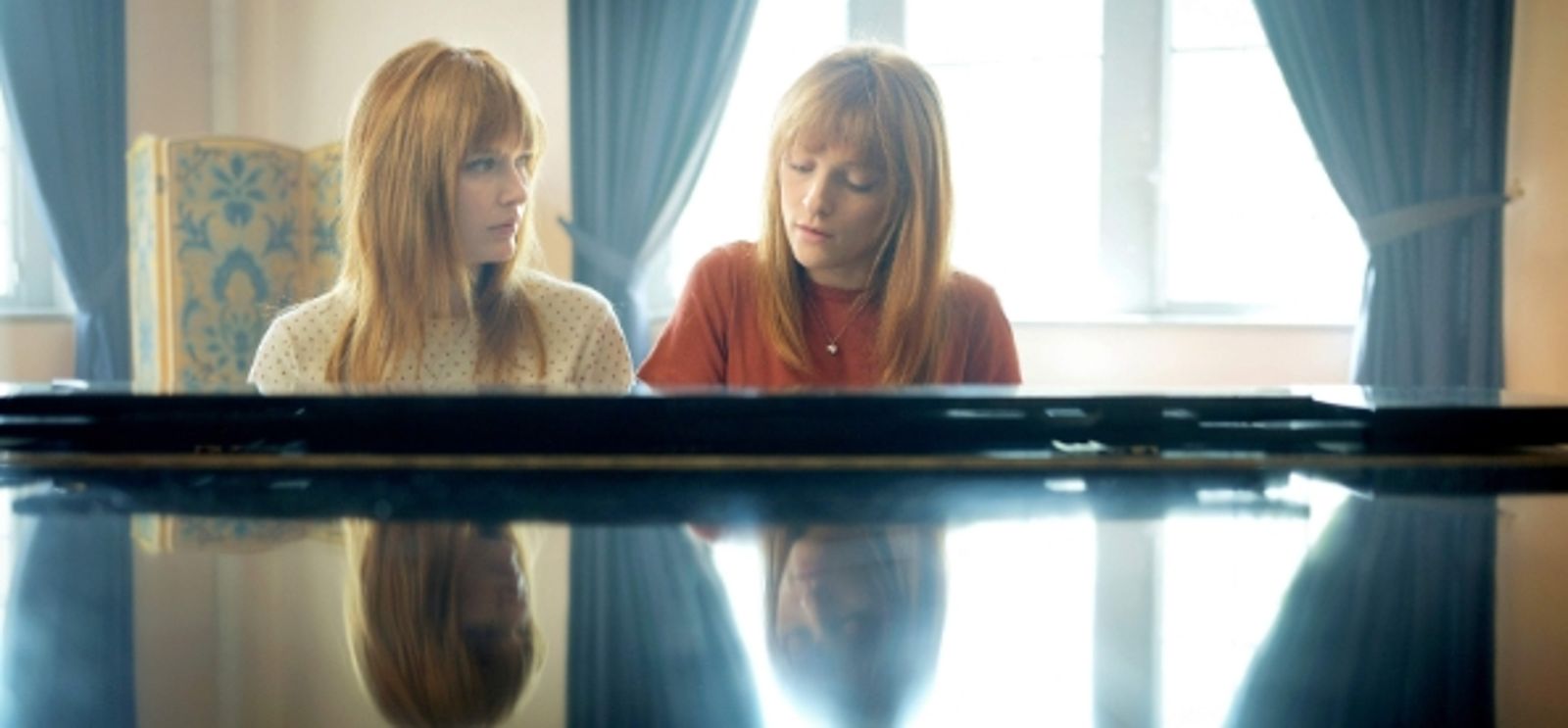 《天才琴手》開拍3個月前竟被換角　她從妹妹變姊姊直呼「導演瘋了！」