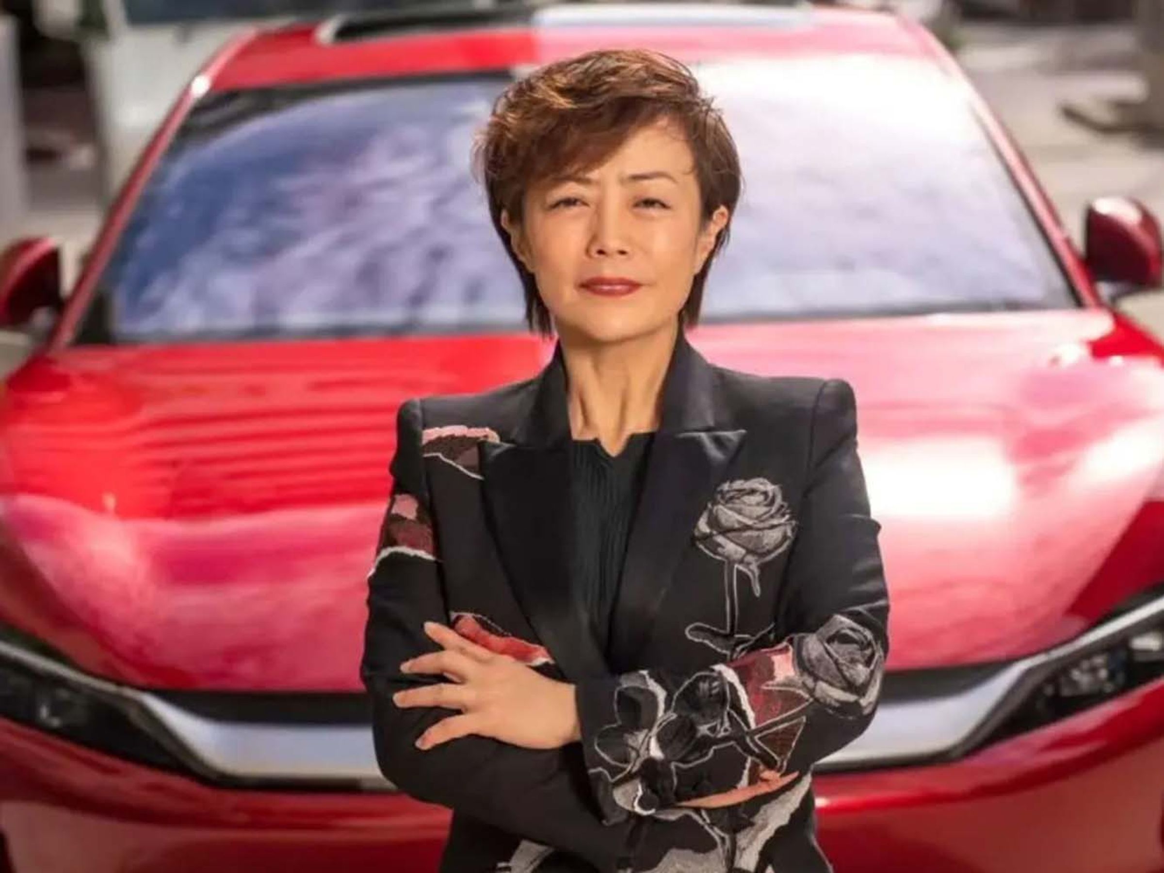 BYD副總裁李柯表示在北京車展期間,我們與 Stefano Domenicali(F1 主席兼行政總裁)會面,他與我們一直保持良好關係,我們也持續就此議題進行討論。