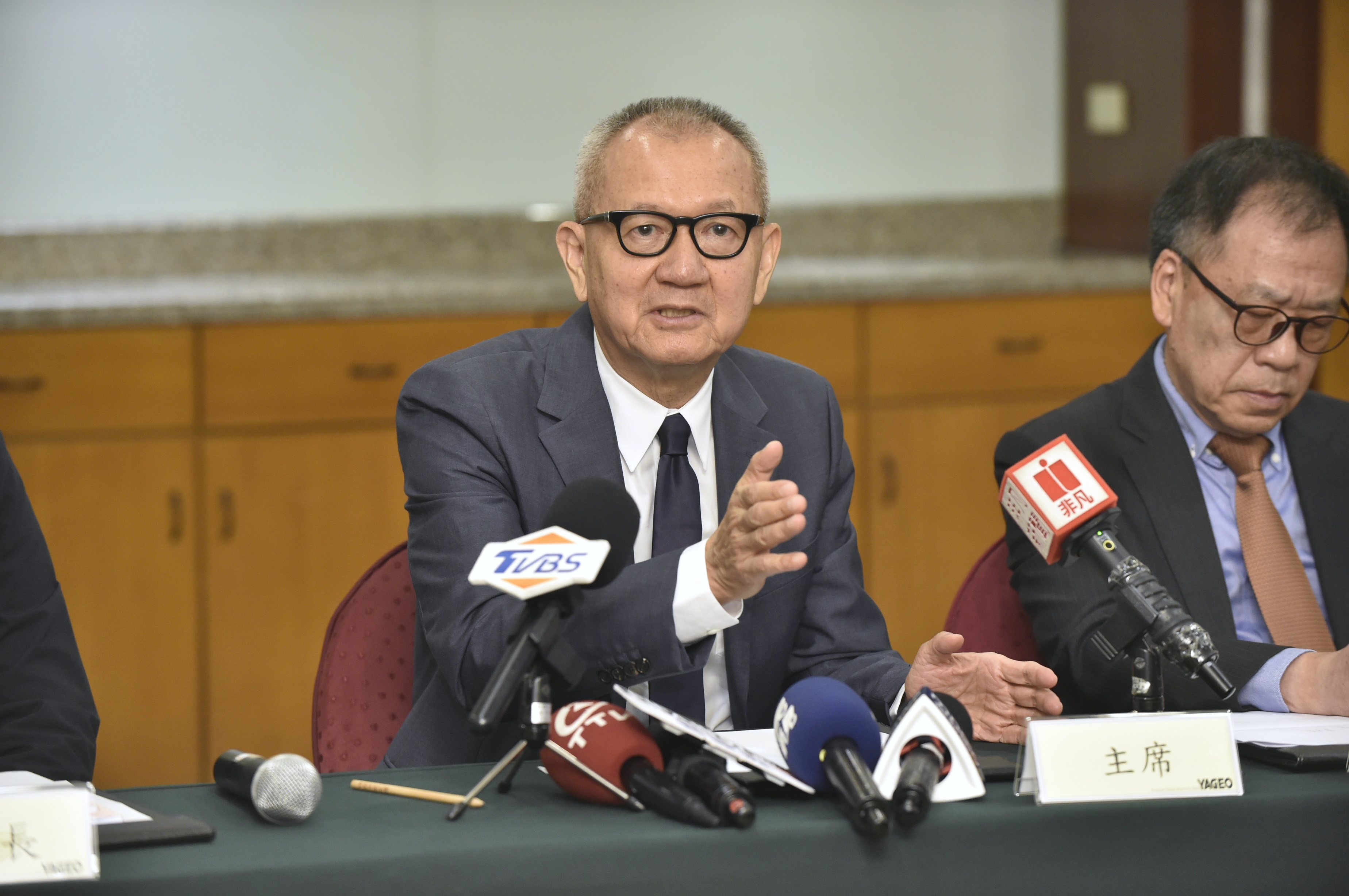 國巨董事長陳泰銘近日剛於《富比士》即時富豪榜上,登上台灣首富。