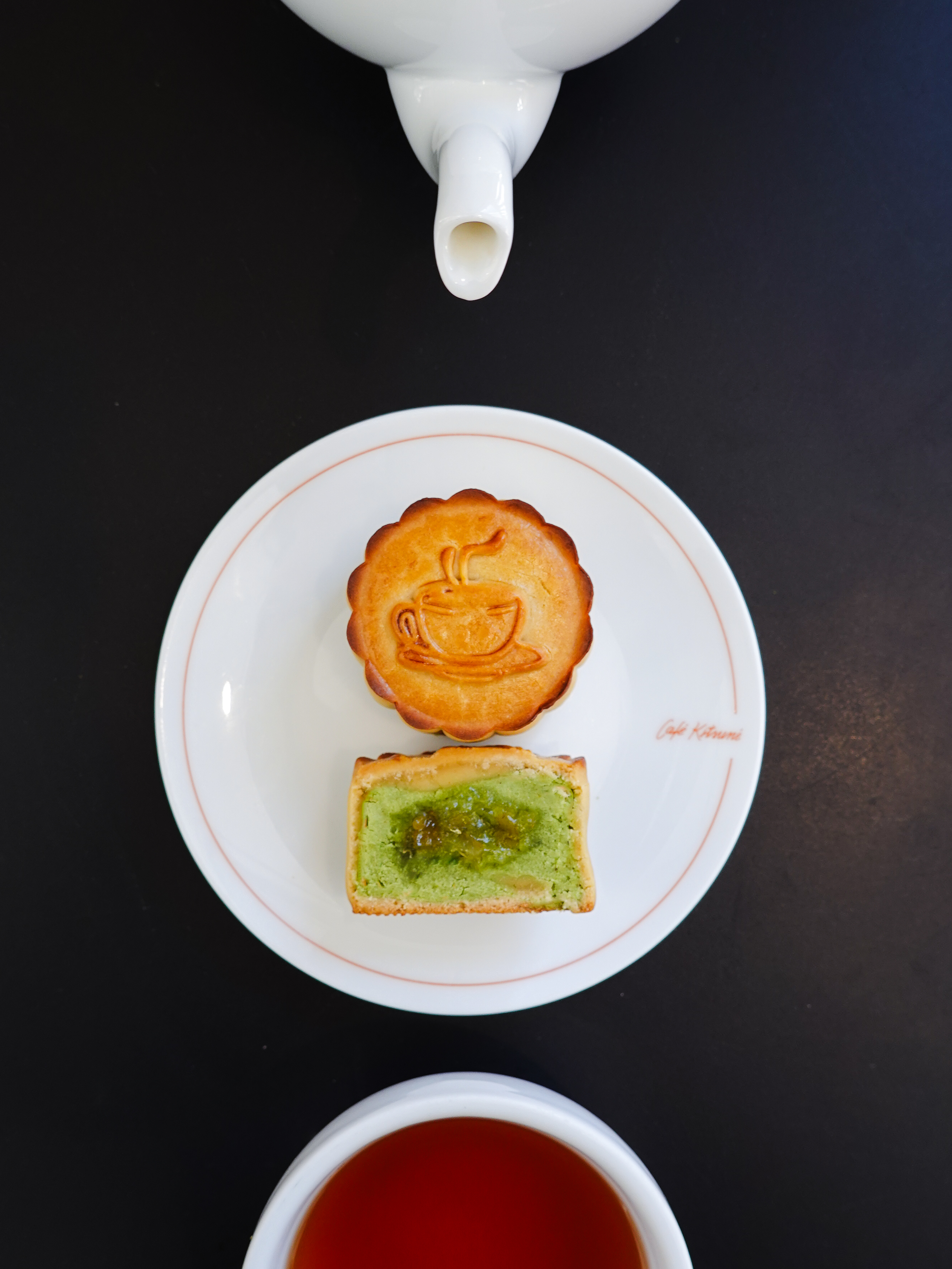Café Kitsuné開心果柚子月餅。（Onefifteen提供）