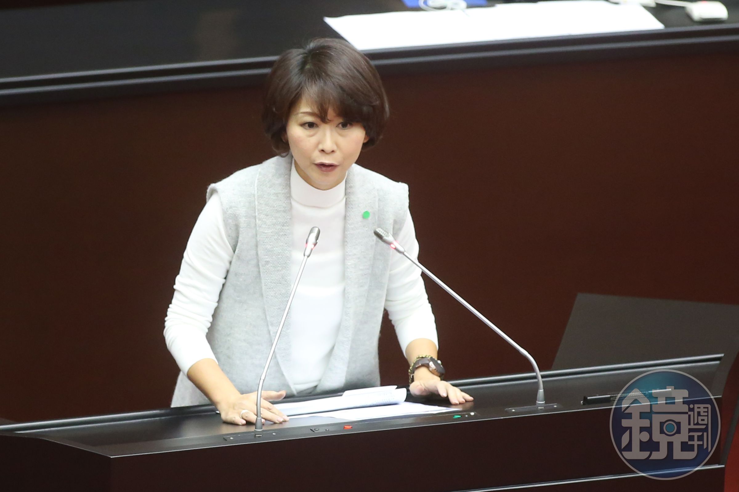 陳亭妃事後對外宣稱，當天是韓國瑜聲稱要接待外賓，因此才會推延質詢時間，但議事處報告未包含任何接待外賓事宜。（本刊資料照）