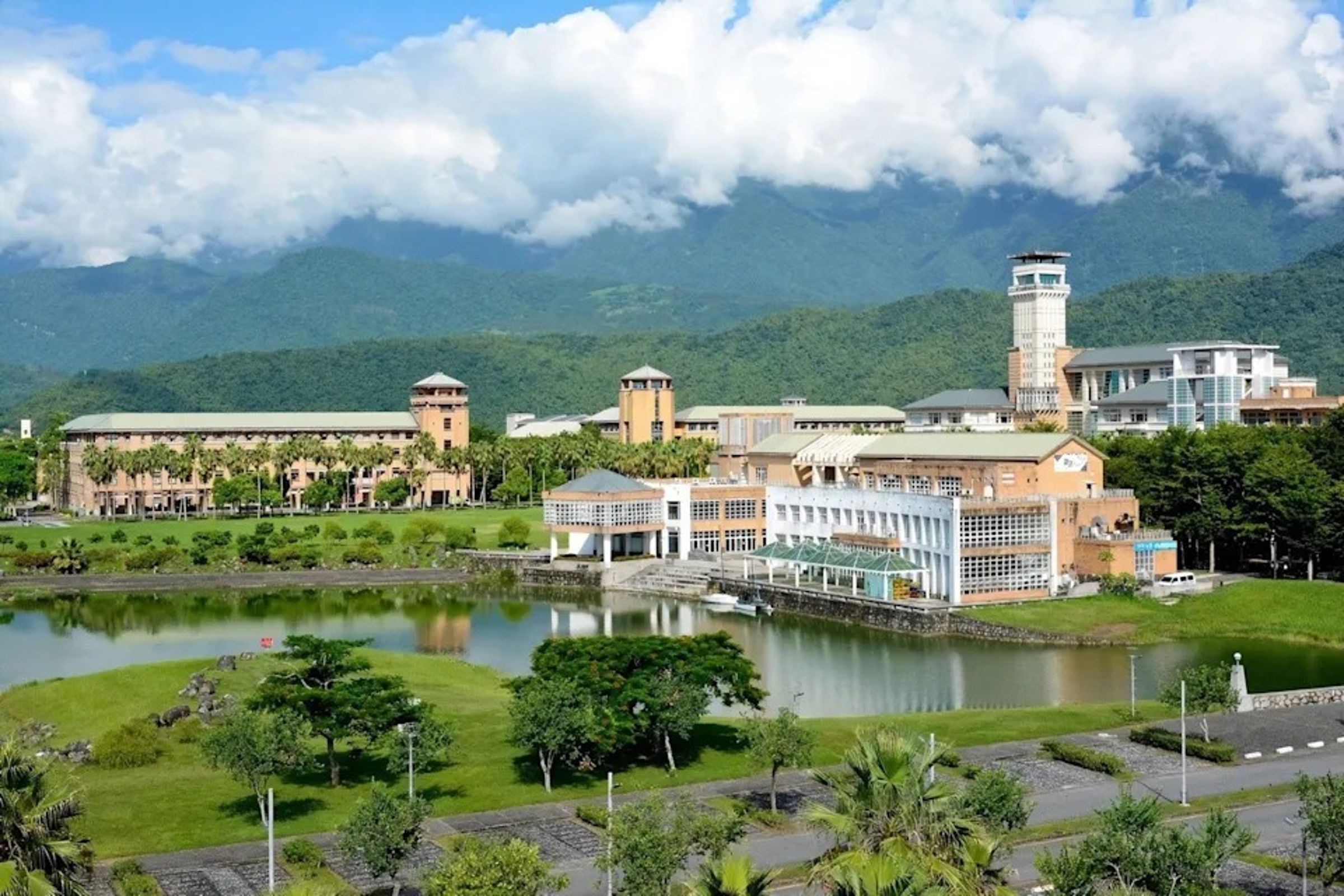 東華大學爆發海歸教授性侵女教師案,校方處理性平案件的態度冷漠,令全校譁然。(翻攝自東華大學網站)