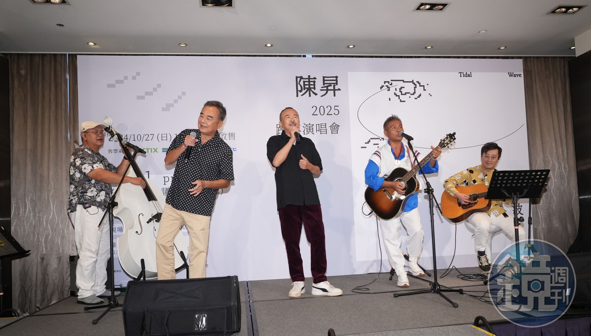 陳昇曾想解散新寶島康樂隊,感嘆:「唱片業無法回來原來的樣子。」