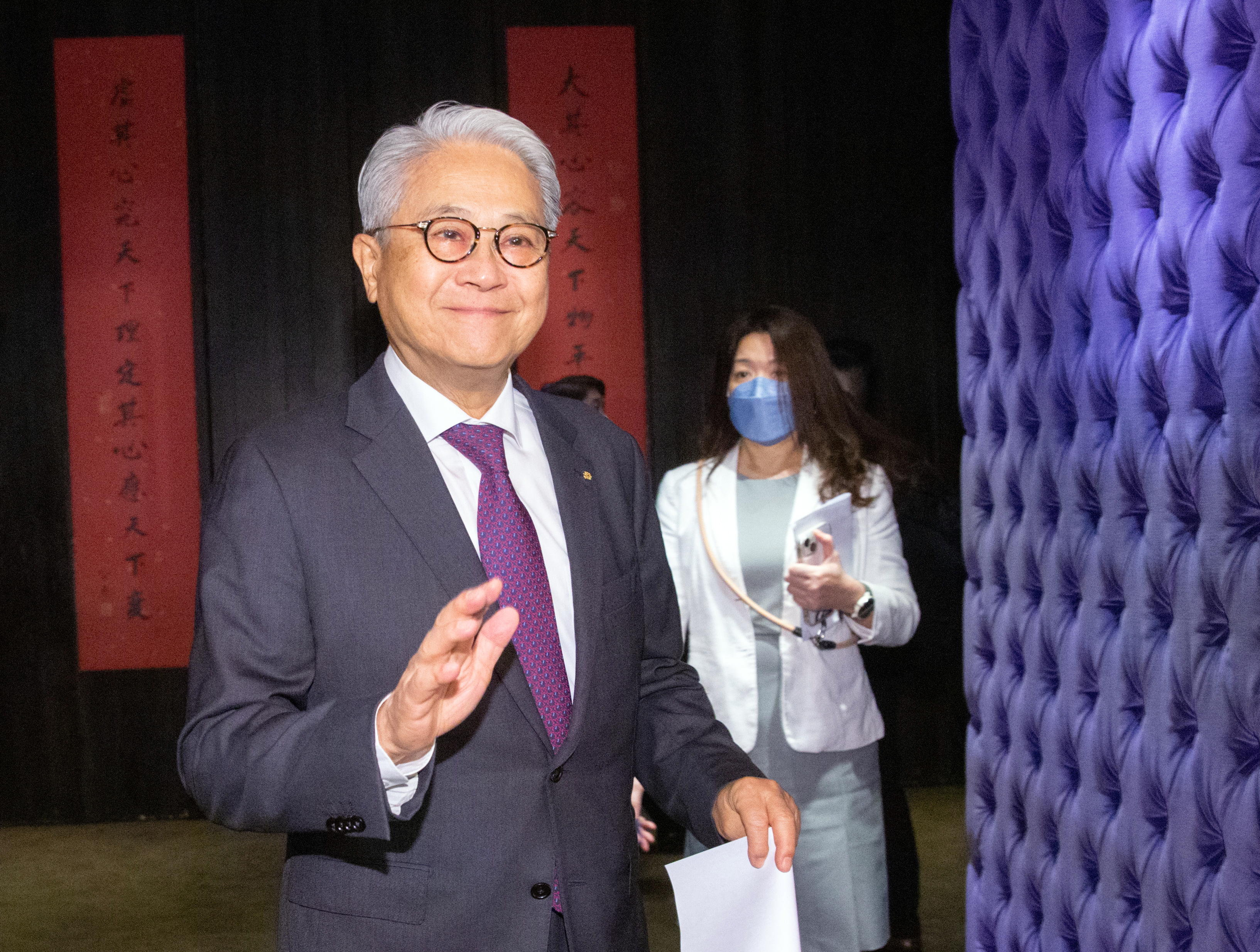 吳東亮最近因為新壽增資案很頭大,接連被大哥吳東進嗆聲。