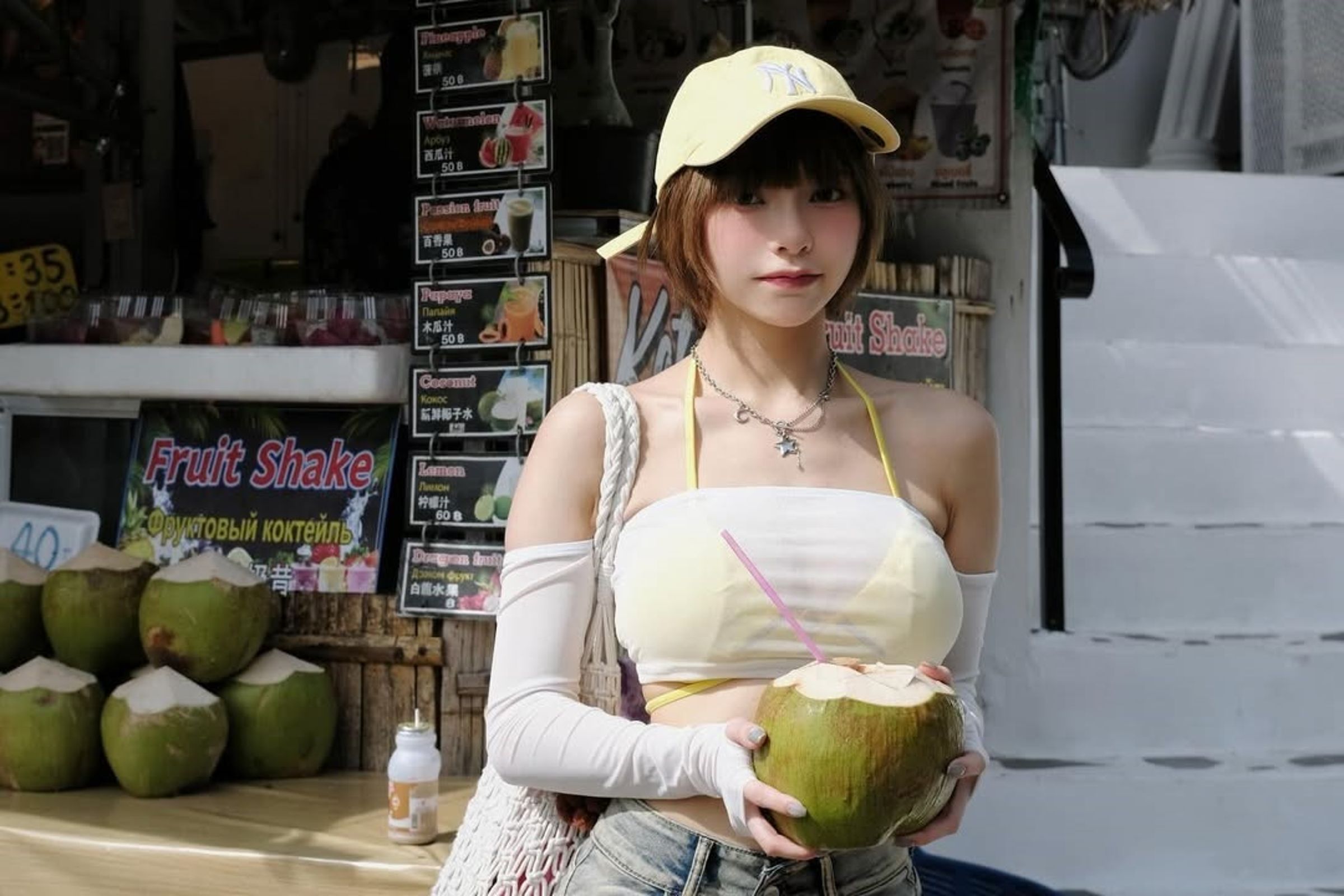 李芷霖遭控介入婚姻當小三,爆料元配再發文勸霖霖別再欺騙粉絲。(翻攝自李芷霖IG)