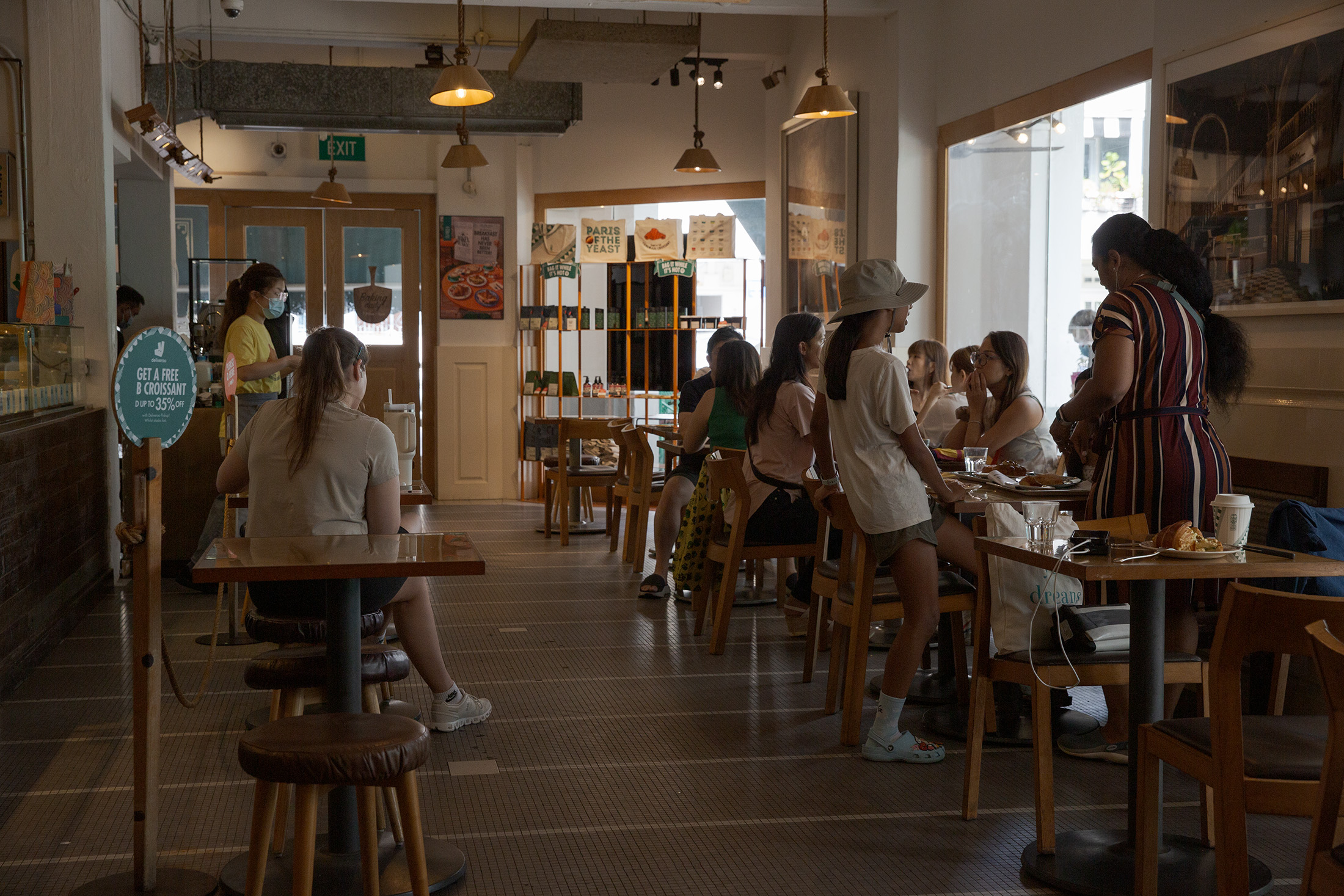許多人會專程來中峇魯的這間咖啡館，品嘗以各種麵包製作的餐點。
