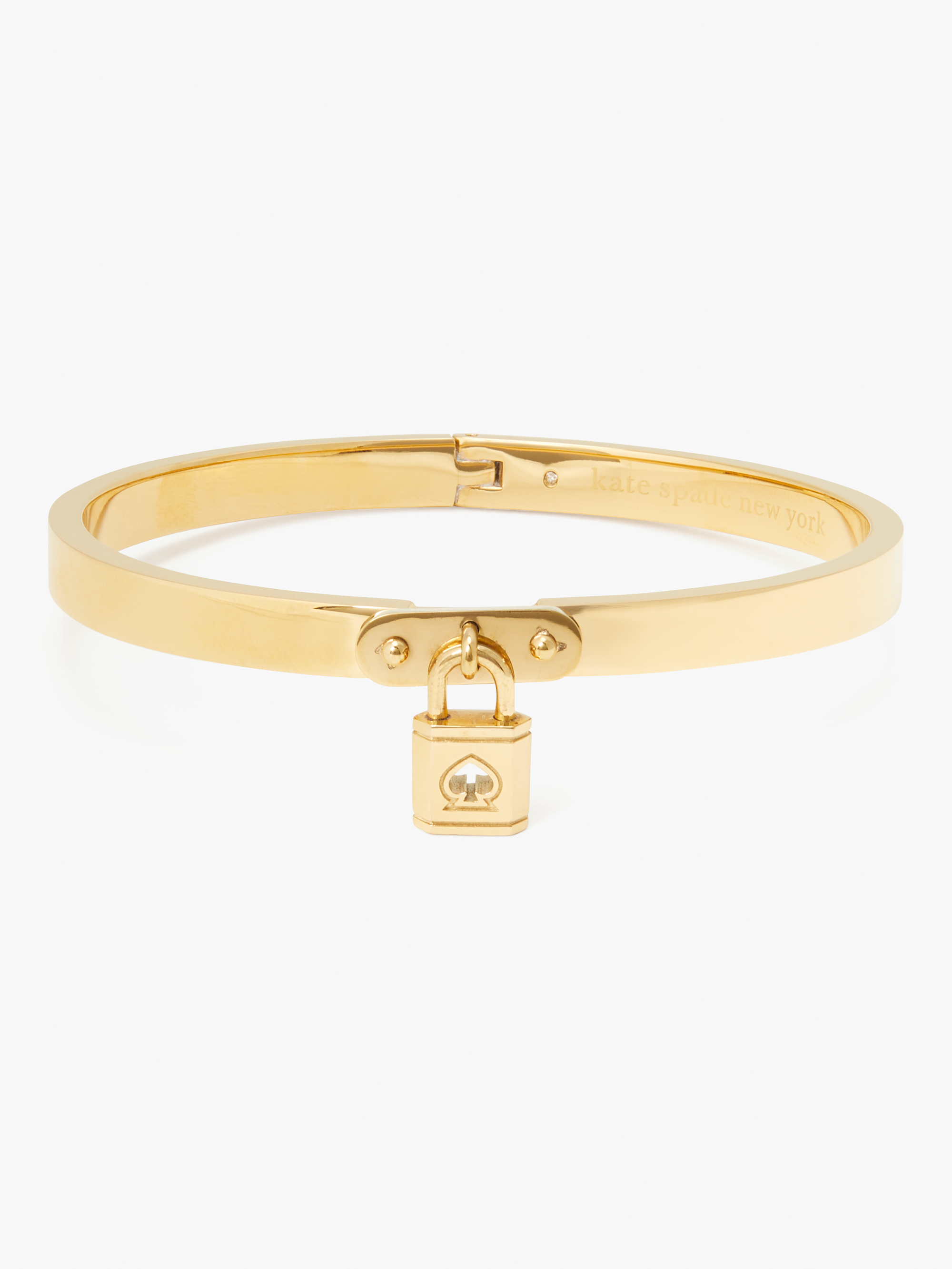 Lock And Spade桃心四葉花串飾手鐲。NT$3,400（kate spade new york提供）