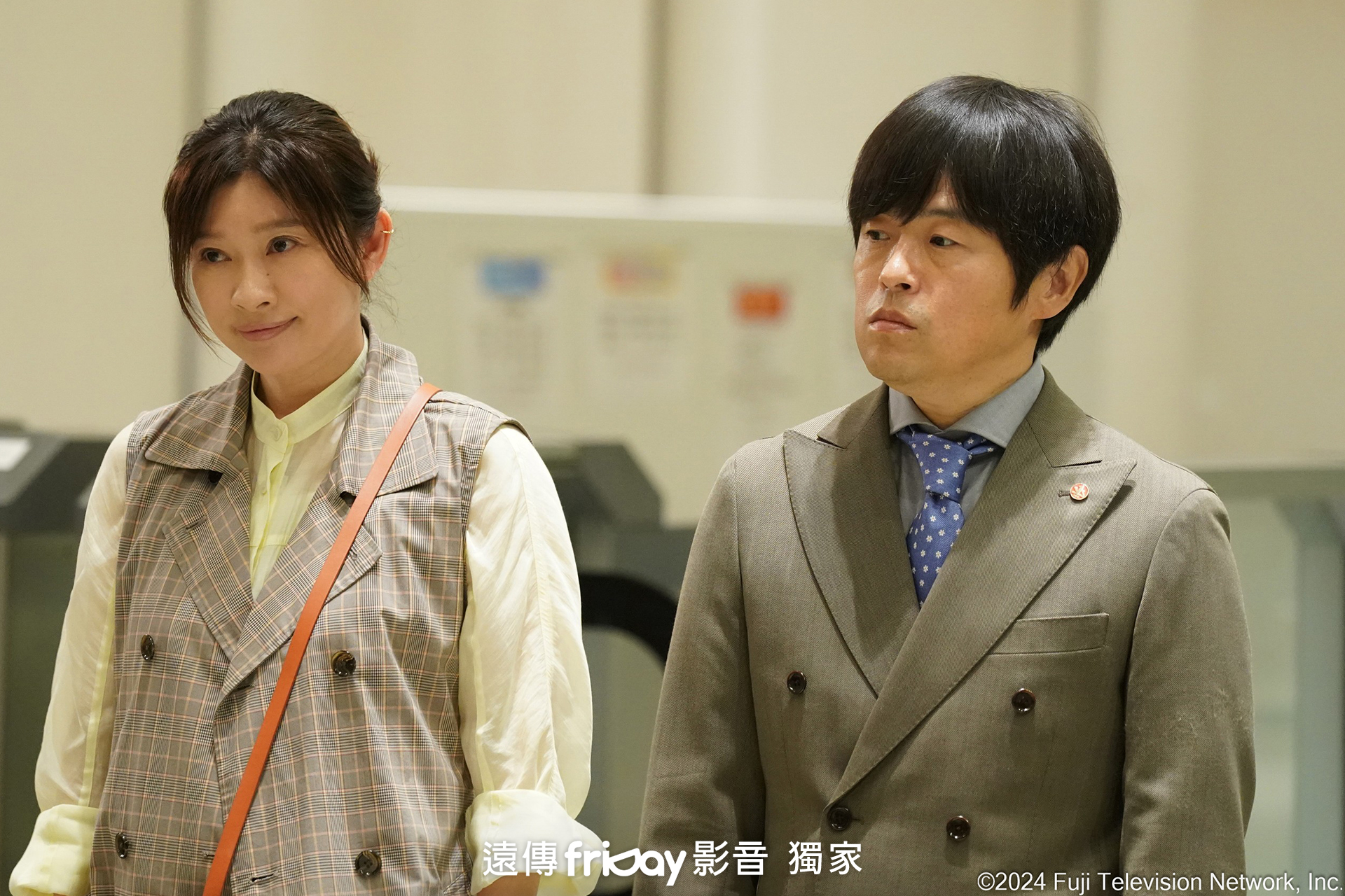 篠原涼子、笨蛋節奏兩人年齡相近沒有代溝都有共同的話題。(friDay影音提供)