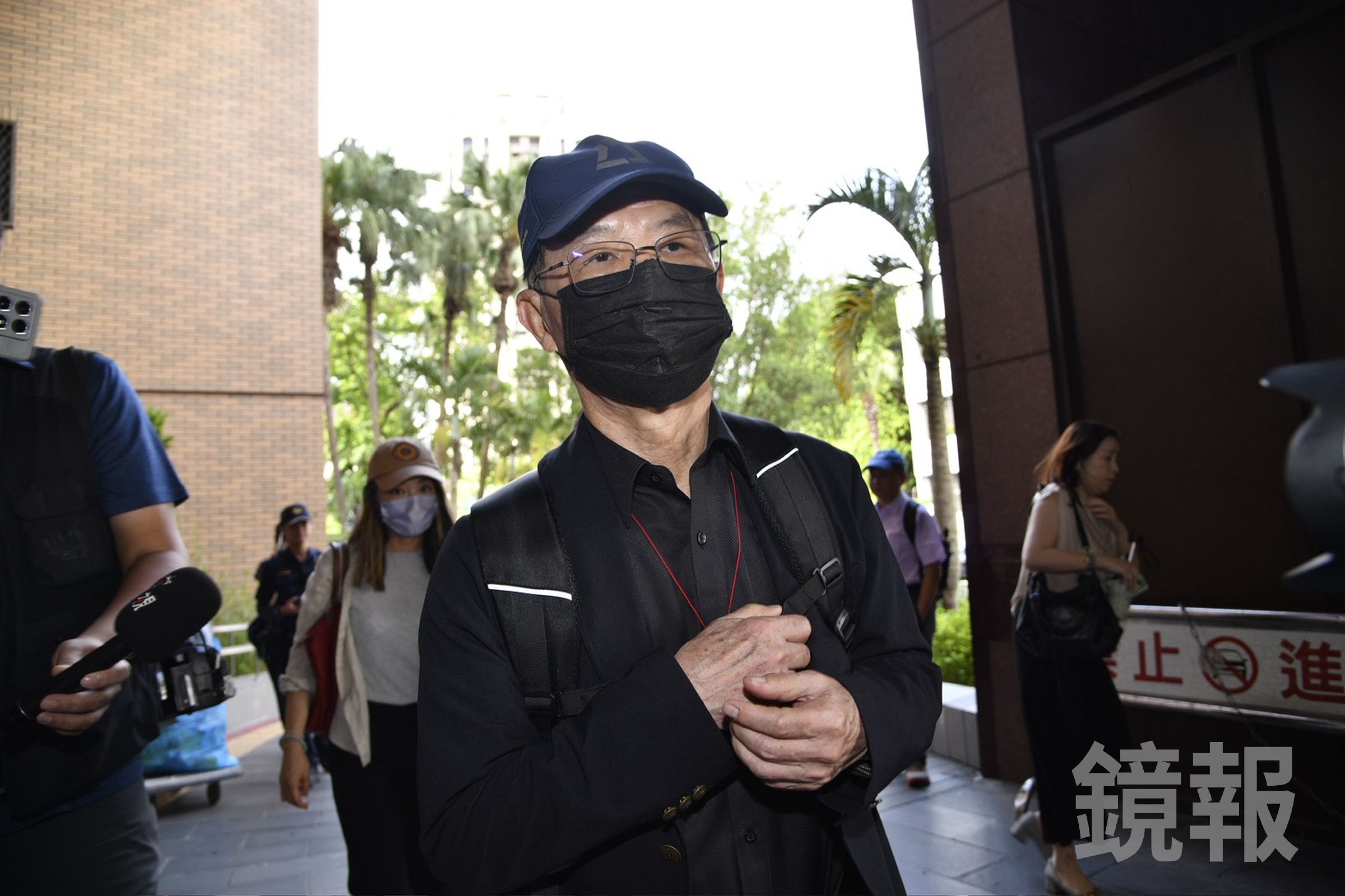 已認罪的台北市前副市長彭振聲今出庭作證,預計接受檢察官及柯文哲等被告及律師詰問5.5小時。(鏡報李智為)