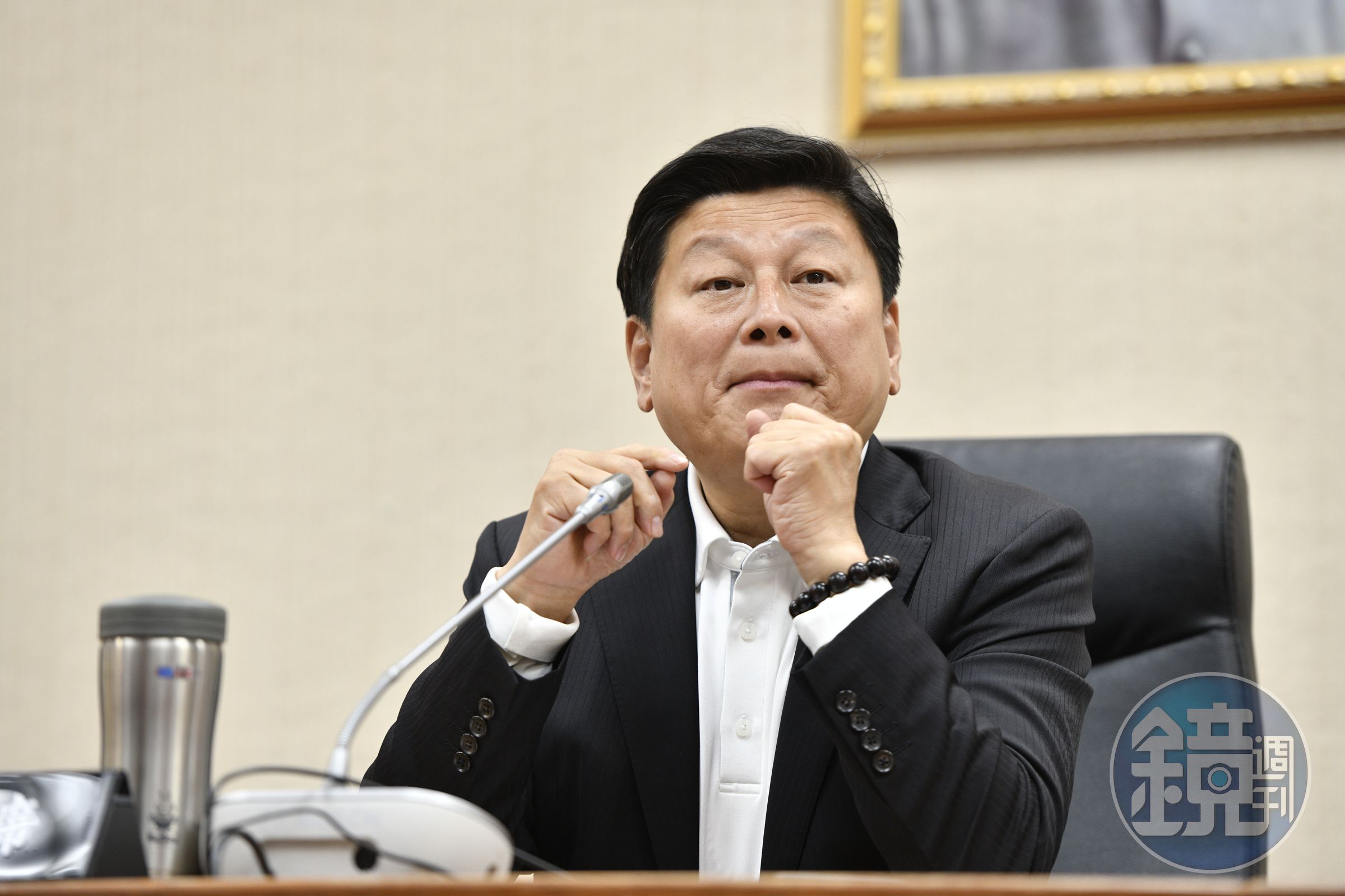 律師黃帝穎今po文指傅崐萁（圖）麻煩大了，「依據貪污治罪條例規定『藉勢藉端索賄罪』是10年以上徒刑重罪，最重處無期徒刑。」（本刊資料照）