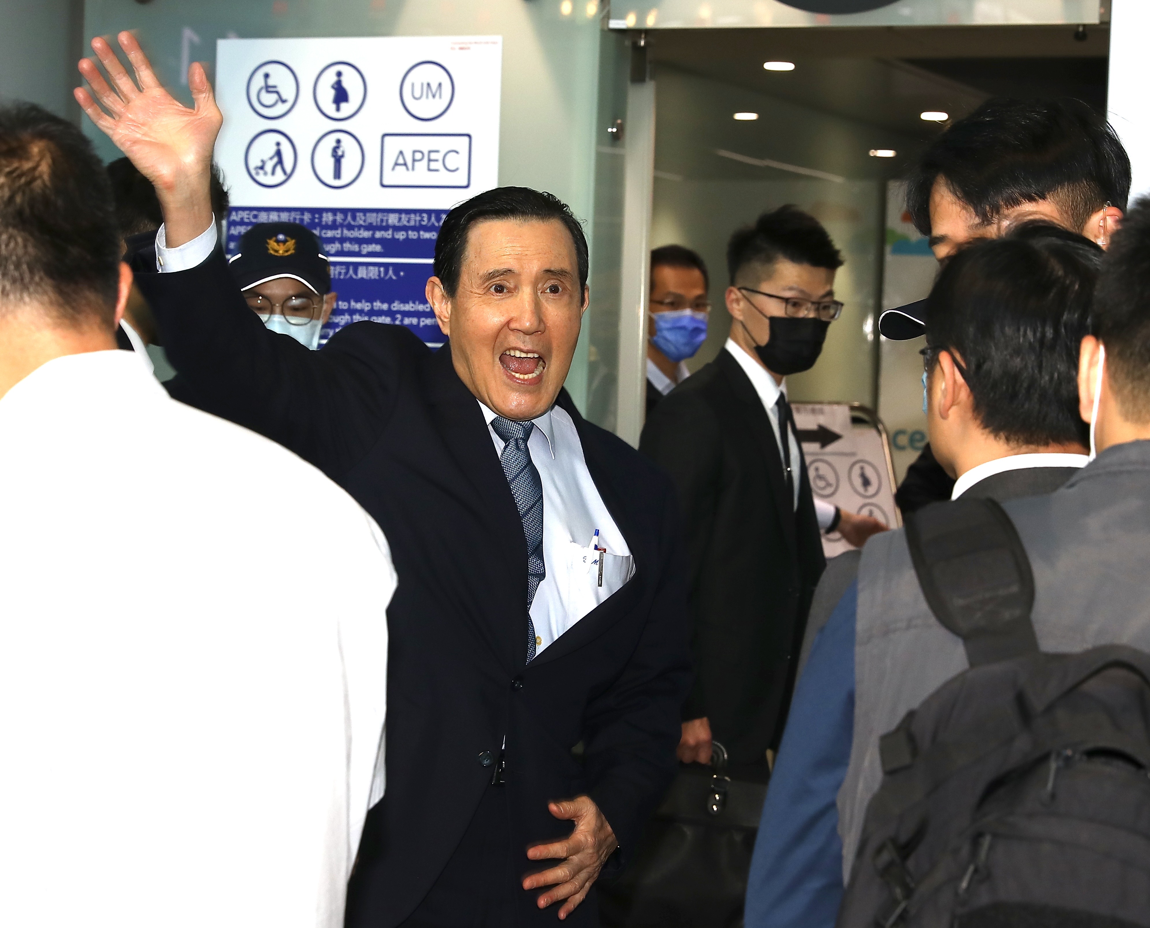 前總統馬英九出訪中國。