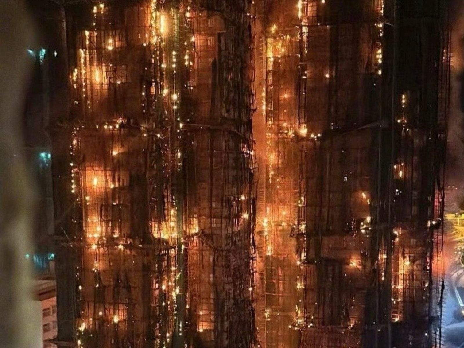 香港大火/丟臉!旅日台人見香港大火竟訕笑「你們也有101煙火」 國內外網友齊撻伐