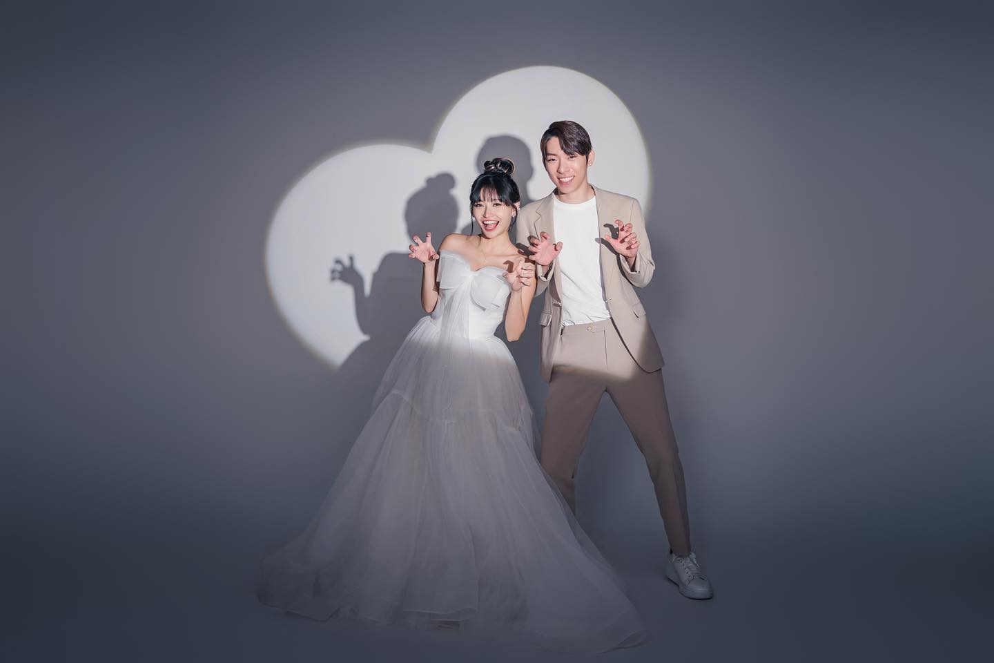 祈錦鈅結婚滿兩年，爆出婚變。（翻攝自祈錦鈅臉書）