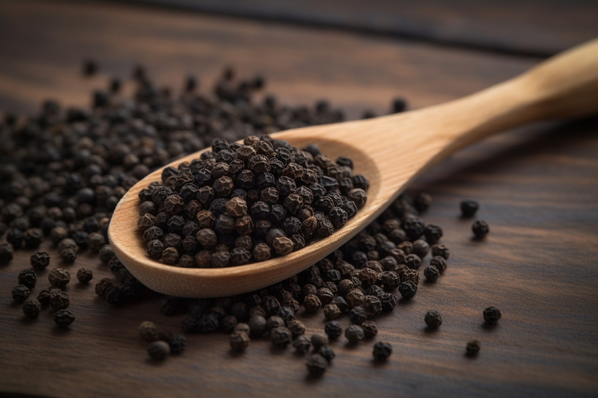 優奇公司自行送驗黑胡椒細粉，驗出蘇丹三號色素，目前已全面下架相關產品。（示意圖，取自Pexels）