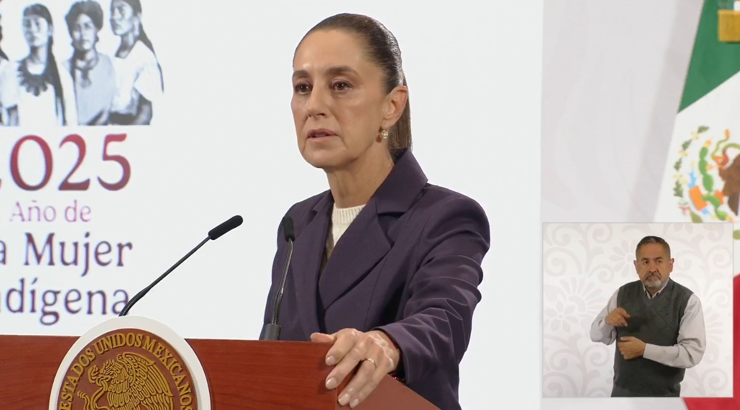 薛恩鮑姆表示將會報案,呼籲各界重視女性的個人空間權益。(翻攝自墨西哥政府直播)