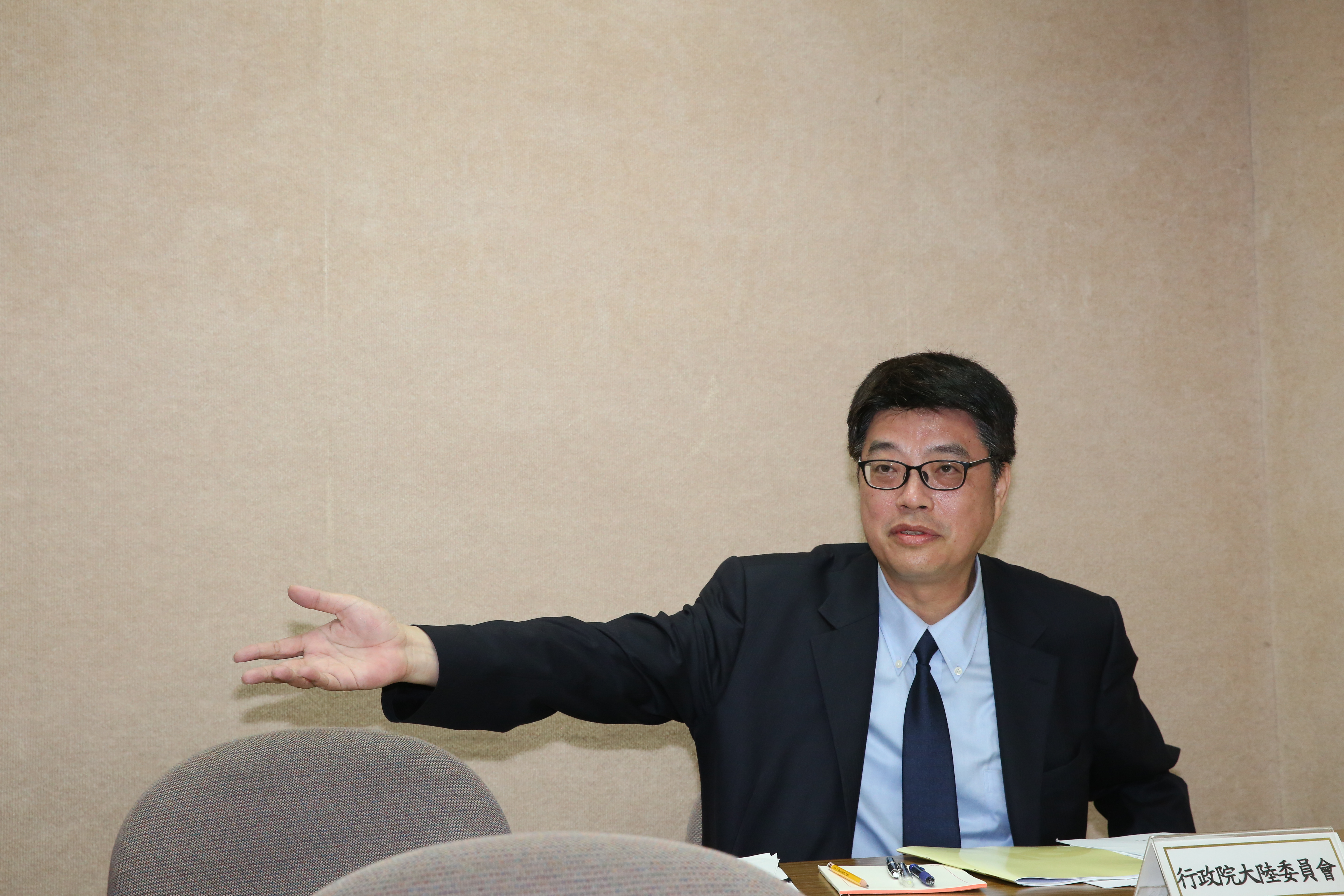 陸委會主委邱垂正表示，有意籌組政黨或參與政黨者要注意，不得有境外勢力委託、資助，否則有觸犯《國安法》及《反滲透法》疑慮。（本刊資料照）