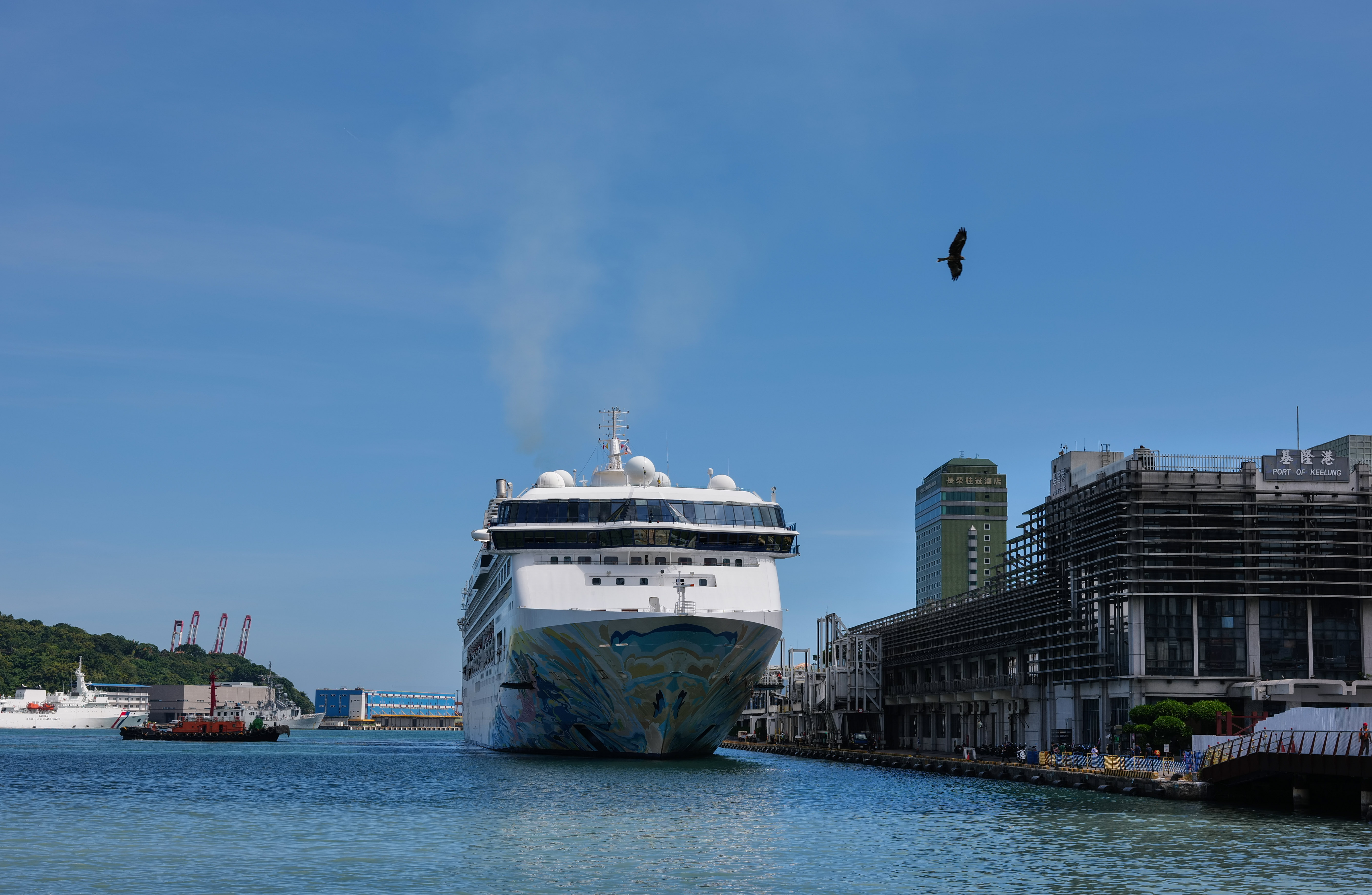 基隆是亞洲主要的郵輪城市,基隆港被譽有「亞洲最佳郵輪母港」之殊榮。