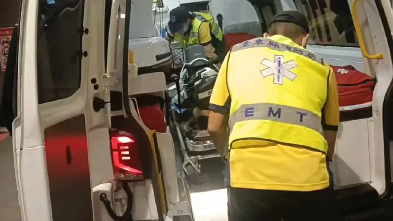 台東一處部落疑發生集體食物中毒案件，12人食用蝸牛小米粽後陸續送醫，已知3死9急救中。（翻攝畫面）