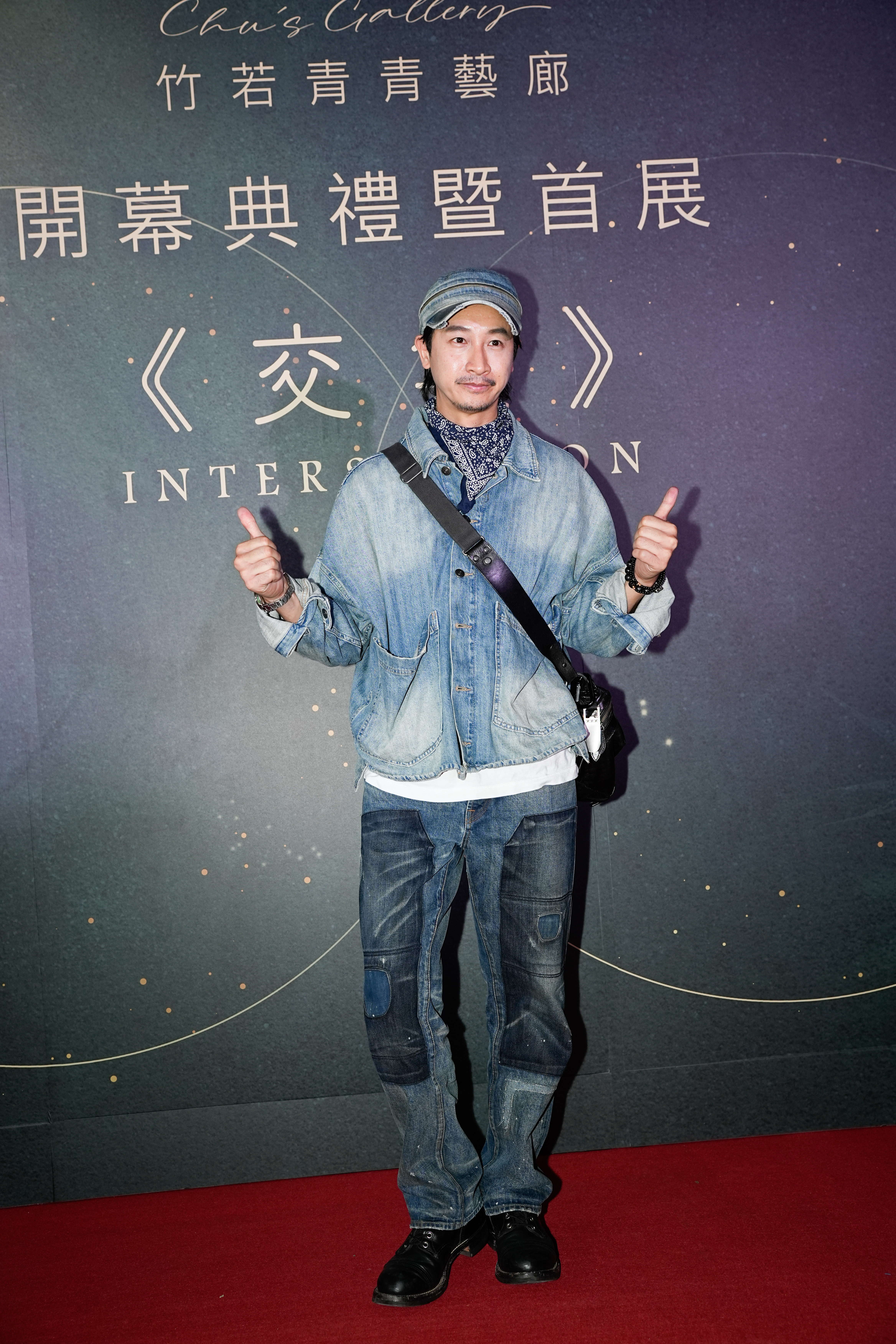 Darren恭賀伊正畫廊首展。