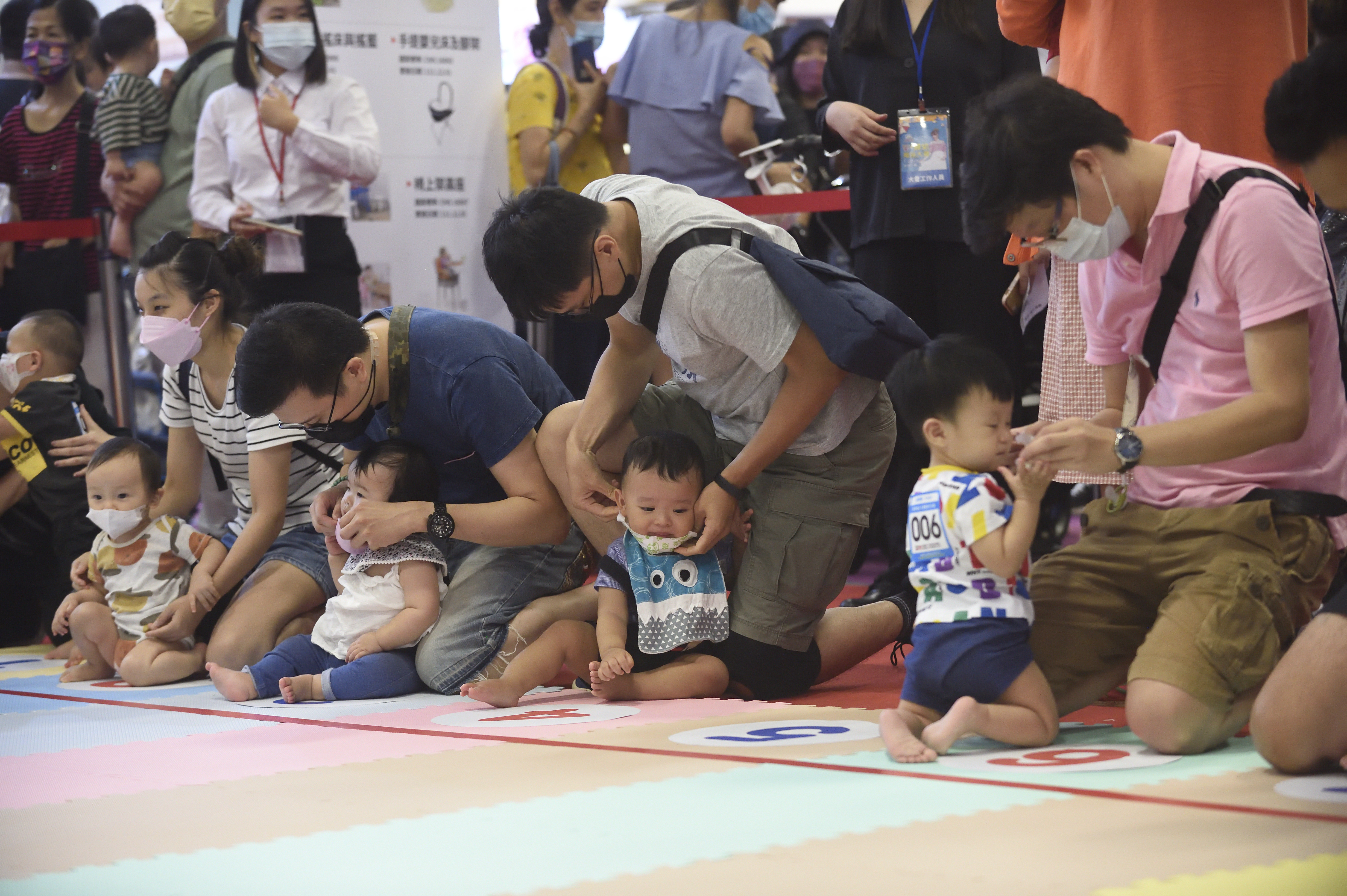 政府興建管理的公辦社宅屋況新，北市雙寶家庭具「優先戶」資格，享租金打6折。