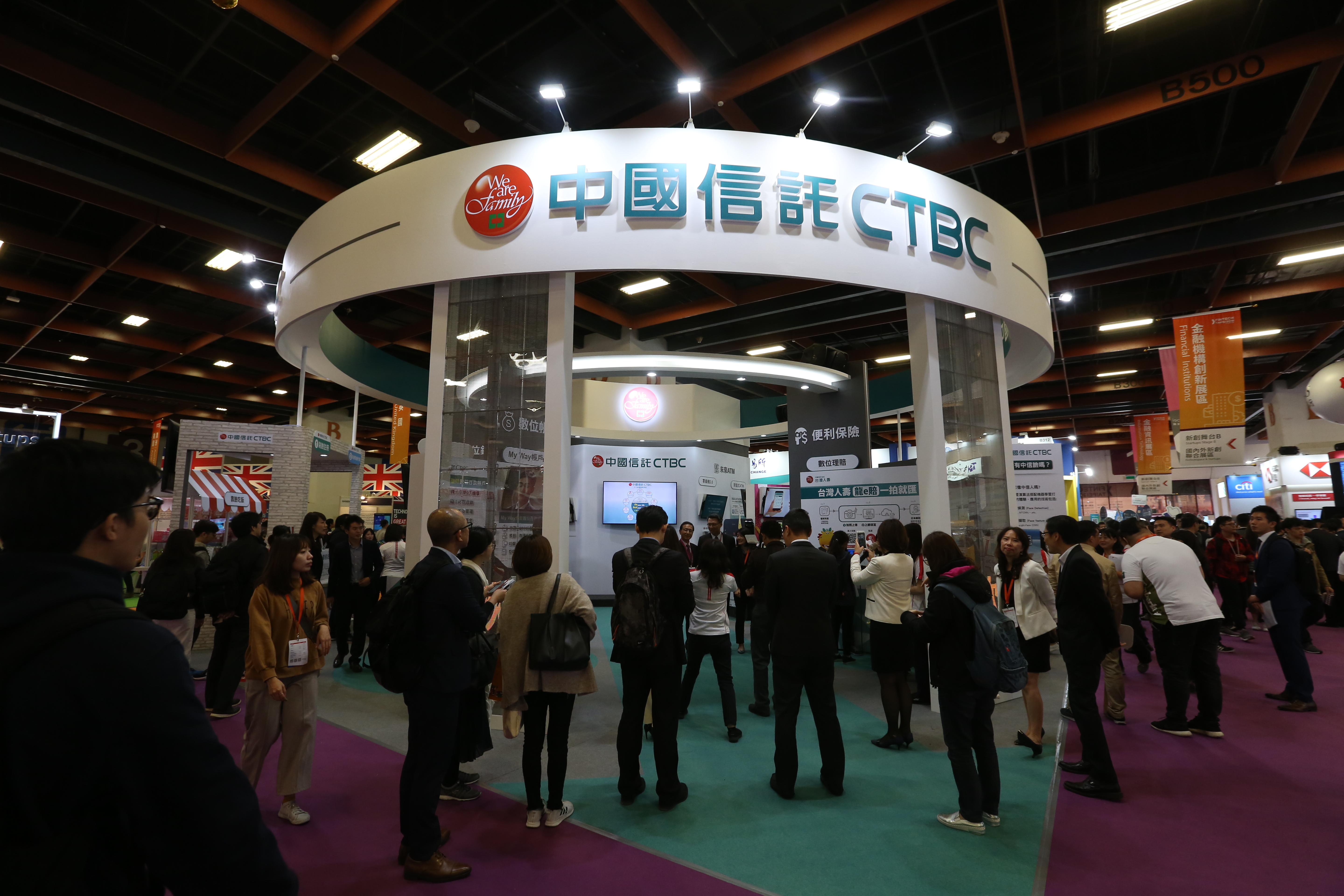 國內最大發卡銀行中信銀也加入清卡行列。（資料照）