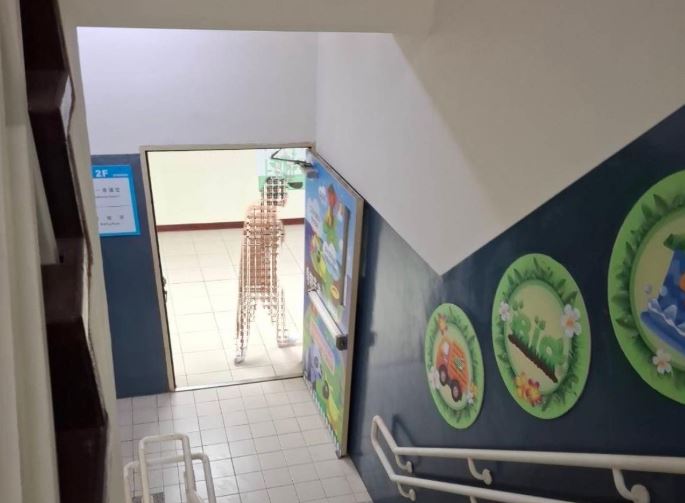 新竹市環保局員工頻裸奔，市府回應了。（翻攝臉書社團「新竹大小事」）