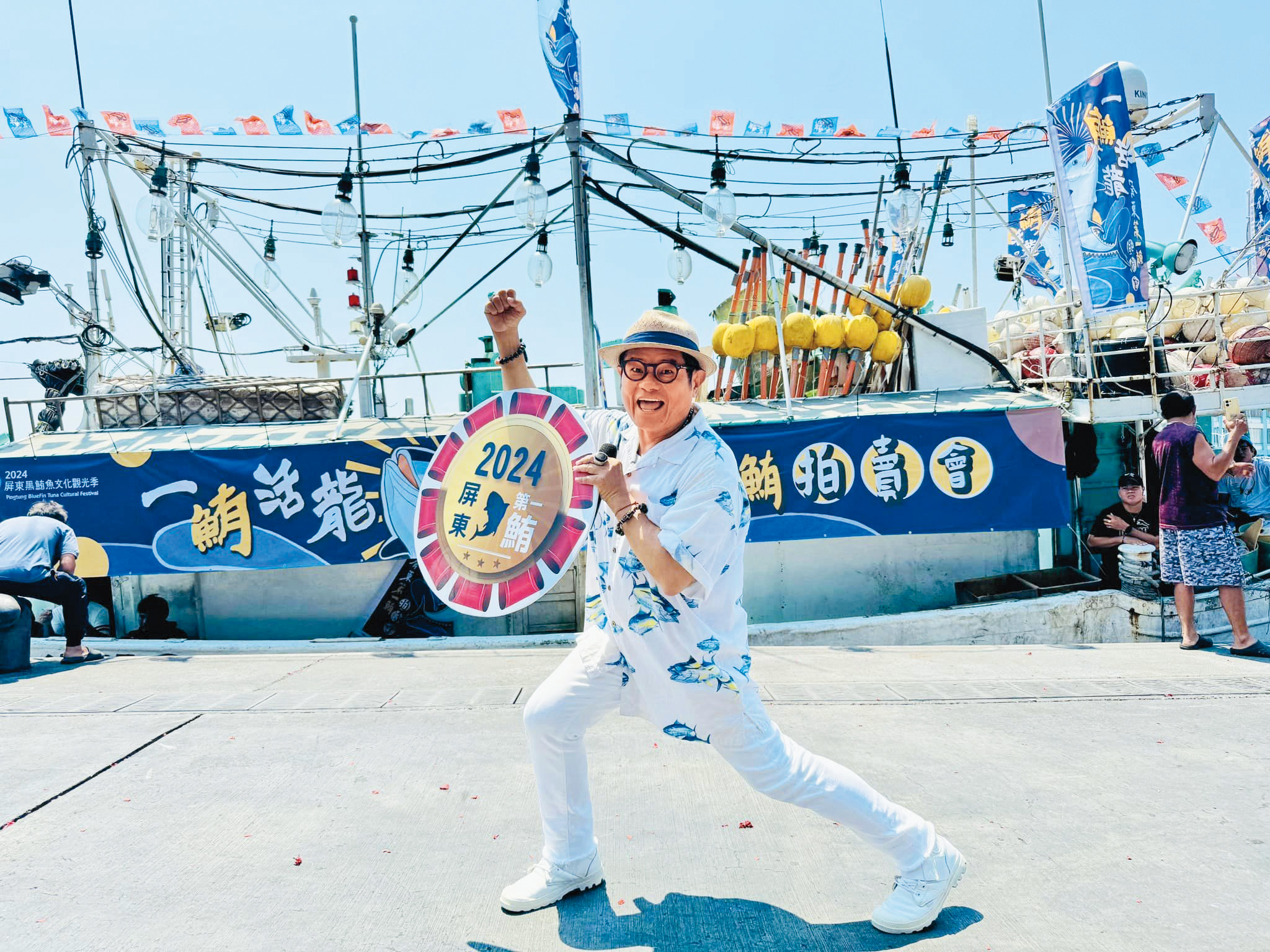 澎恰恰欠債，但徒弟許效舜還是有祝福他生日快樂。（翻攝自許效舜臉書）