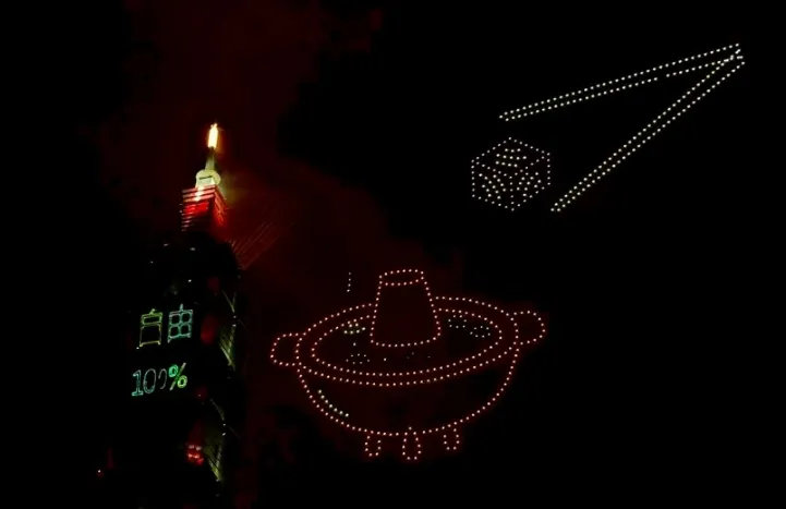 台北101國慶展演「出現火鍋」偷酸蔣萬安？　賈永婕親曝內幕這樣說
