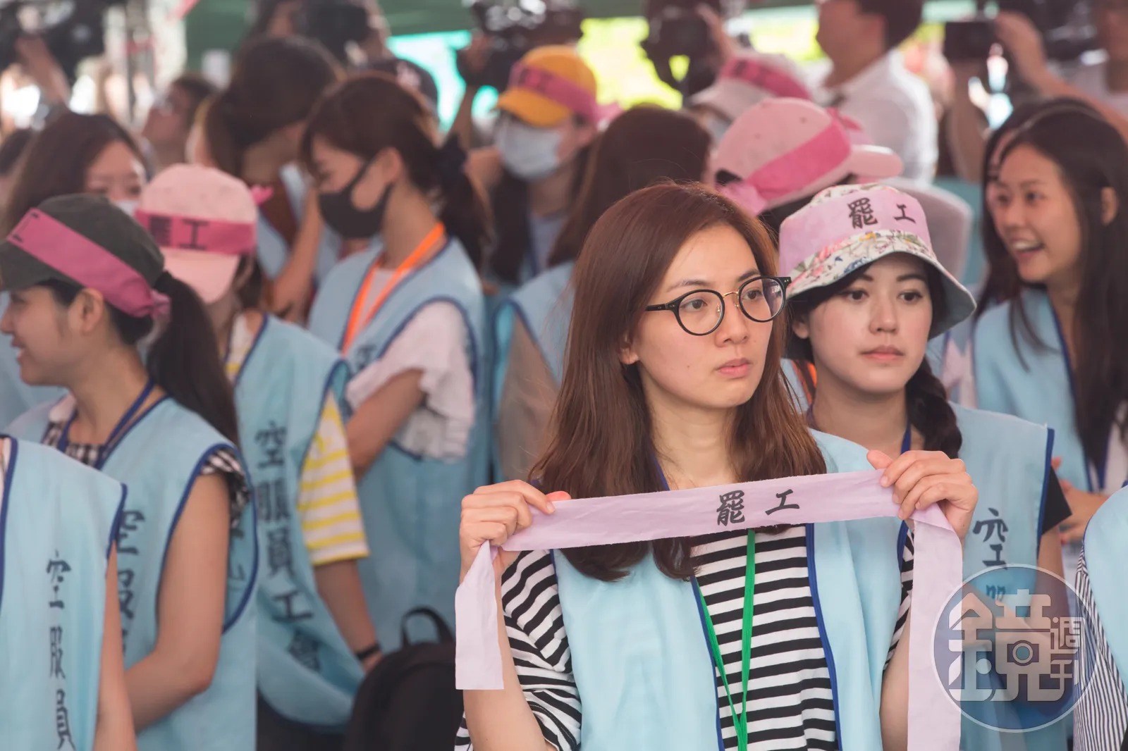 桃園市空服員職業工會在2019年6月間發動長榮空服員大罷工,時間持續17天,創下國內紀錄。(本刊資料照)