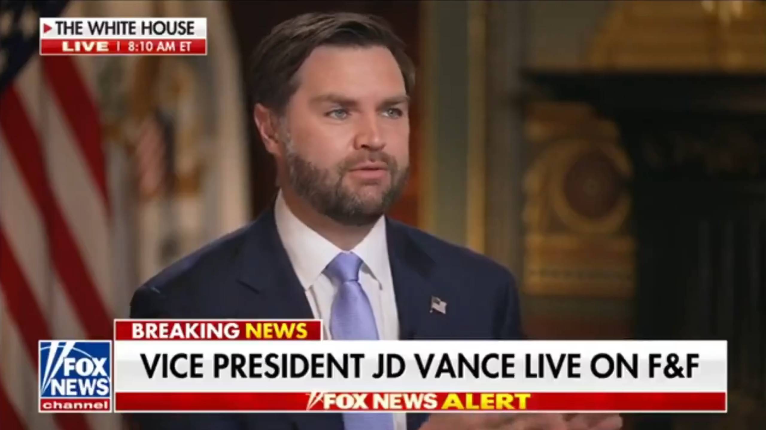 美副總統接受專訪，稱中國「鄉巴佬」。（翻攝X）