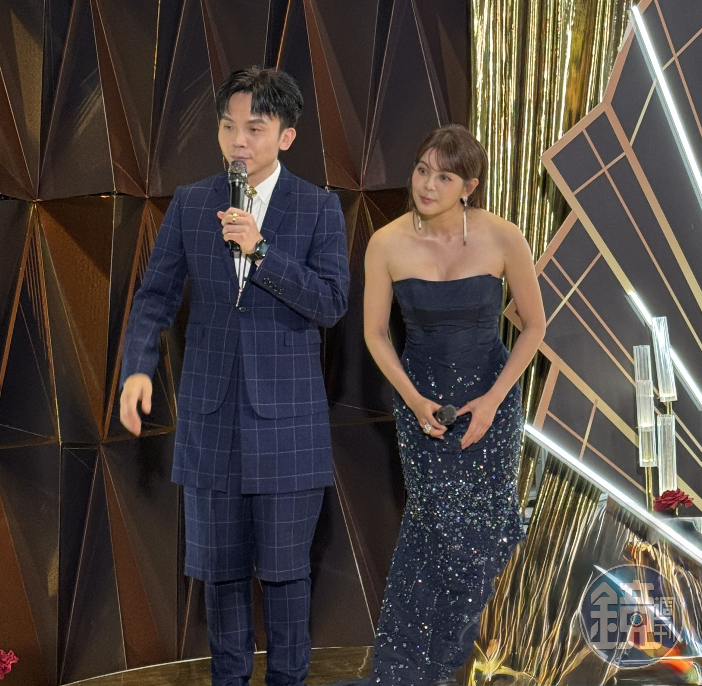 黃豪平和林柏妤擔任婚禮主持人。