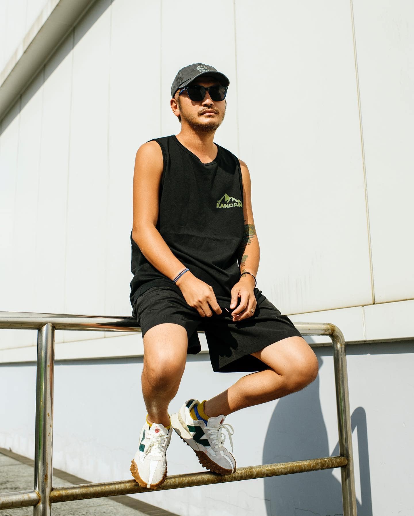 KID當兵一年，退伍後製作單位以徒步走回台北，迎接他回歸《綜藝玩很大》。（翻攝自KID臉書）