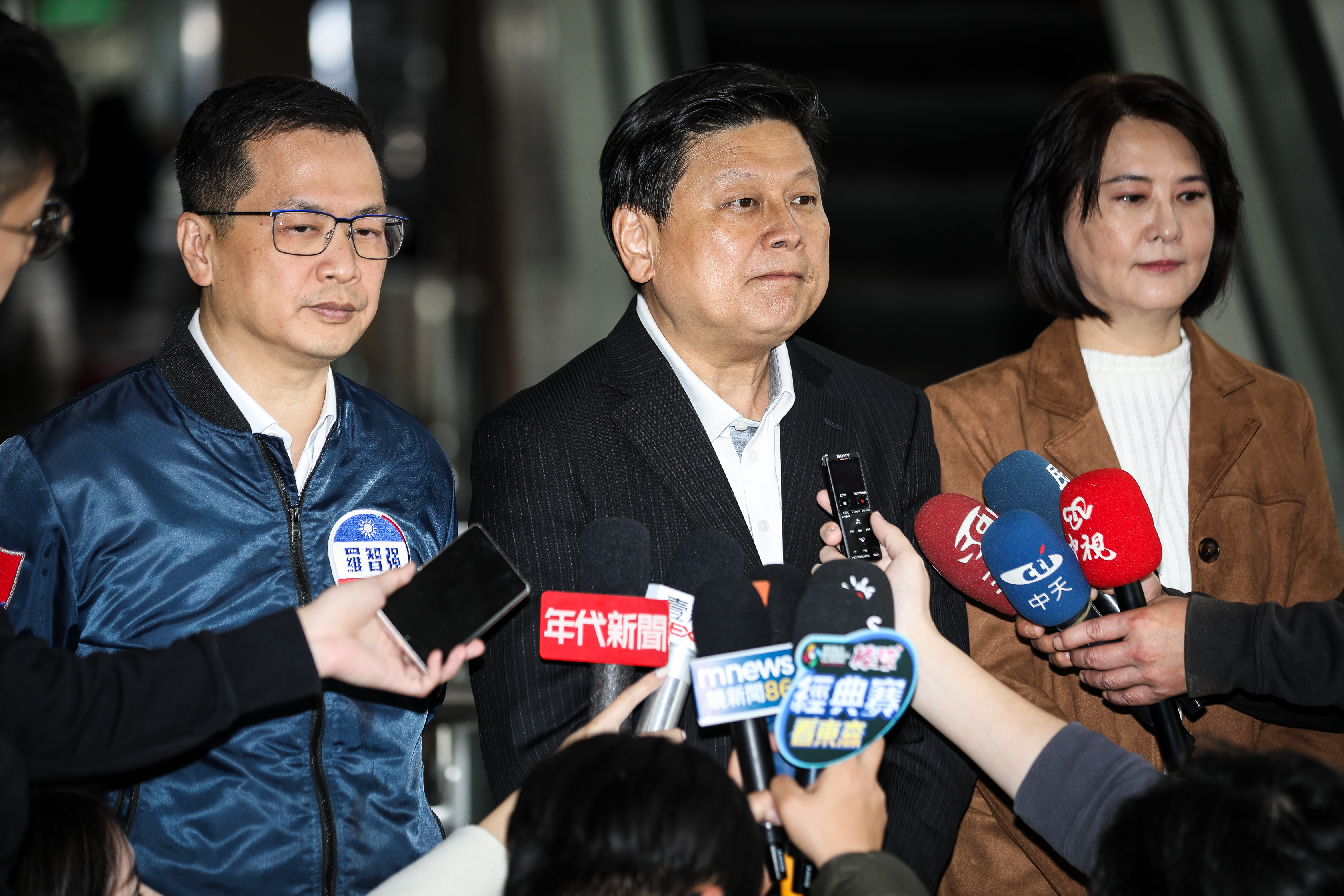 王鴻薇、傅崐萁等藍委面臨罷免，近日傅崐萁回防花蓮、王鴻薇撤回爭議法案，遭綠委酸「大罷免治百病」。（本刊資料照）