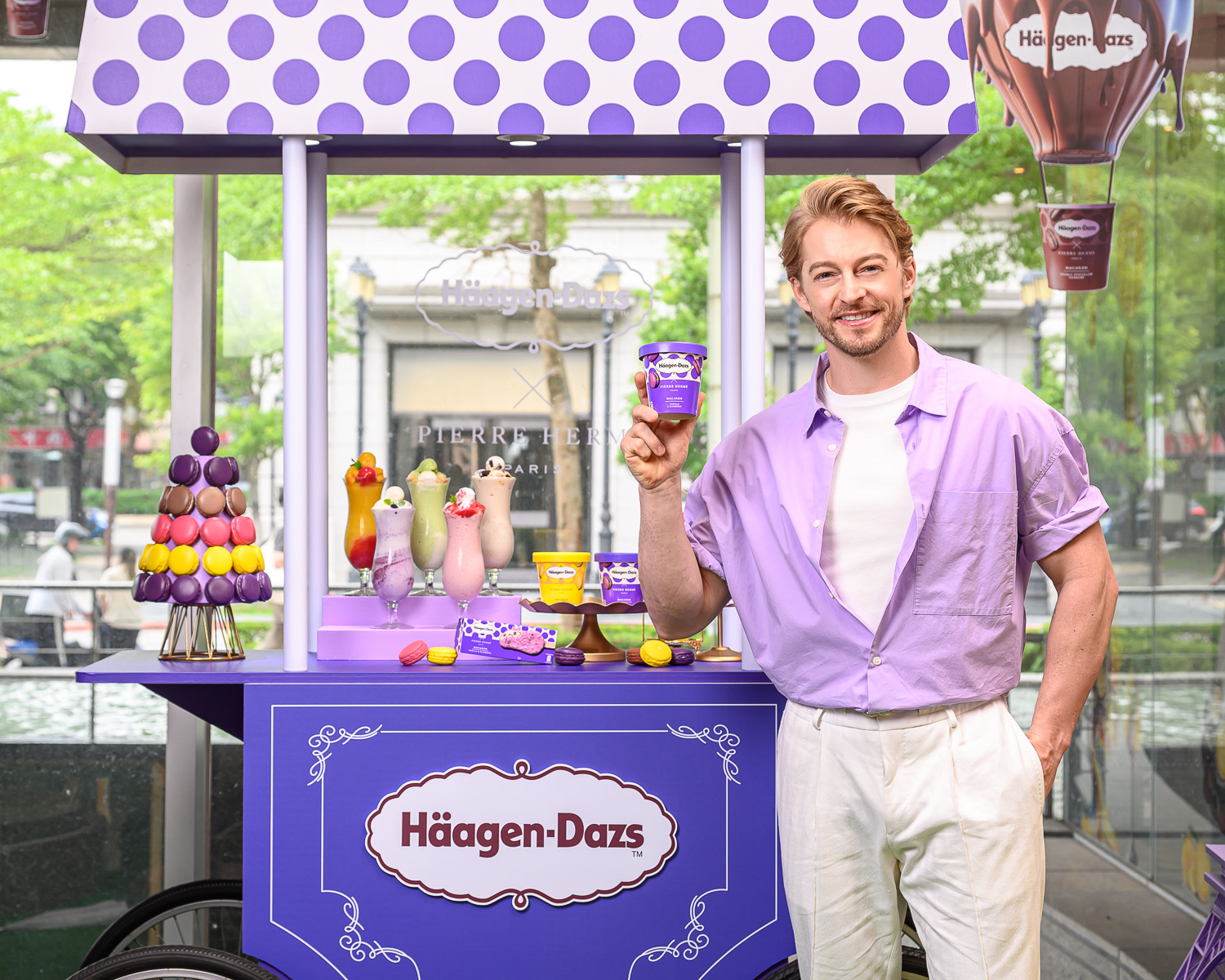 法籍男星法比歐出席Häagen-Dazs美麗華旗艦店一日店長。(Häagen-Dazs提供)