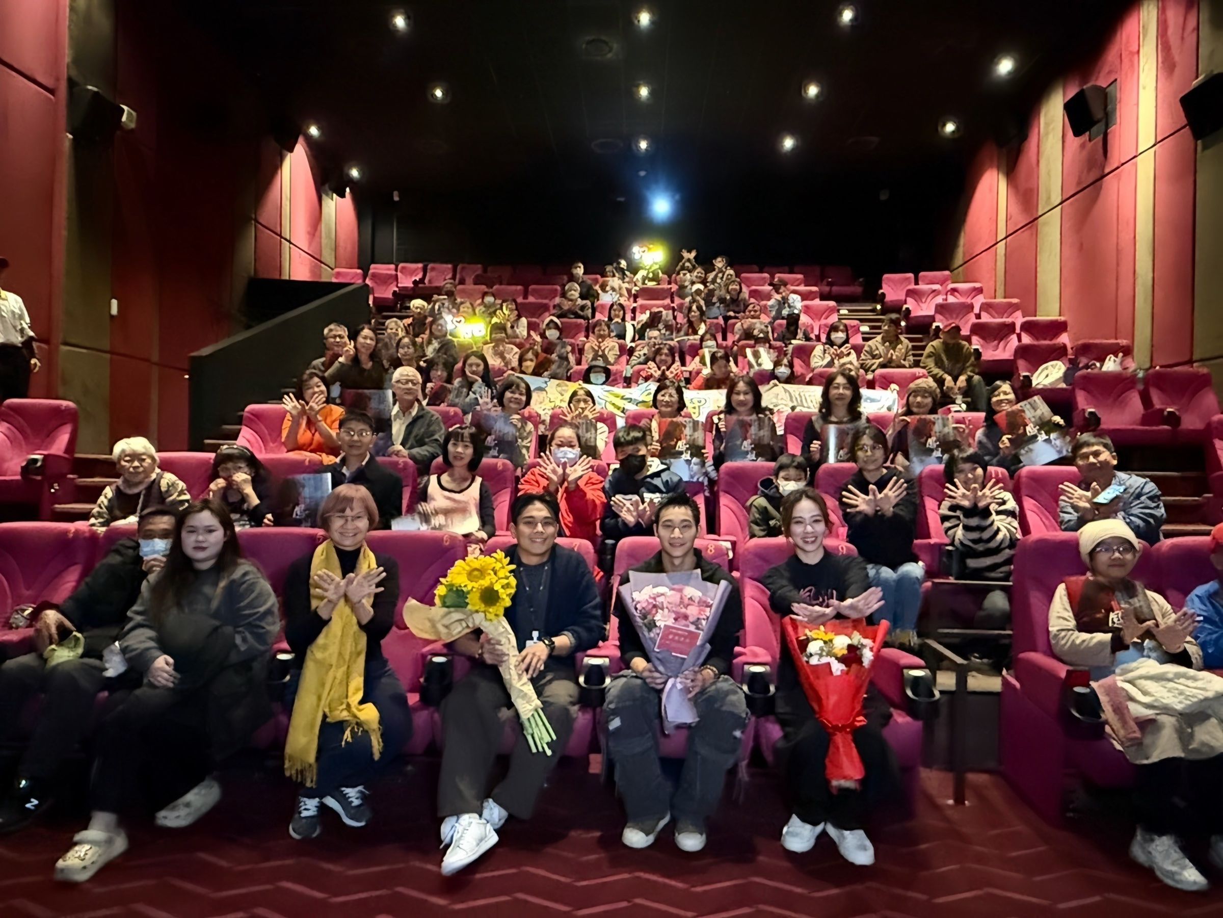 《鳳姐》原本不被看好,不少人曾勸她不要上映賠少一點,如今全台票房達500萬。(后花園影像提供)
